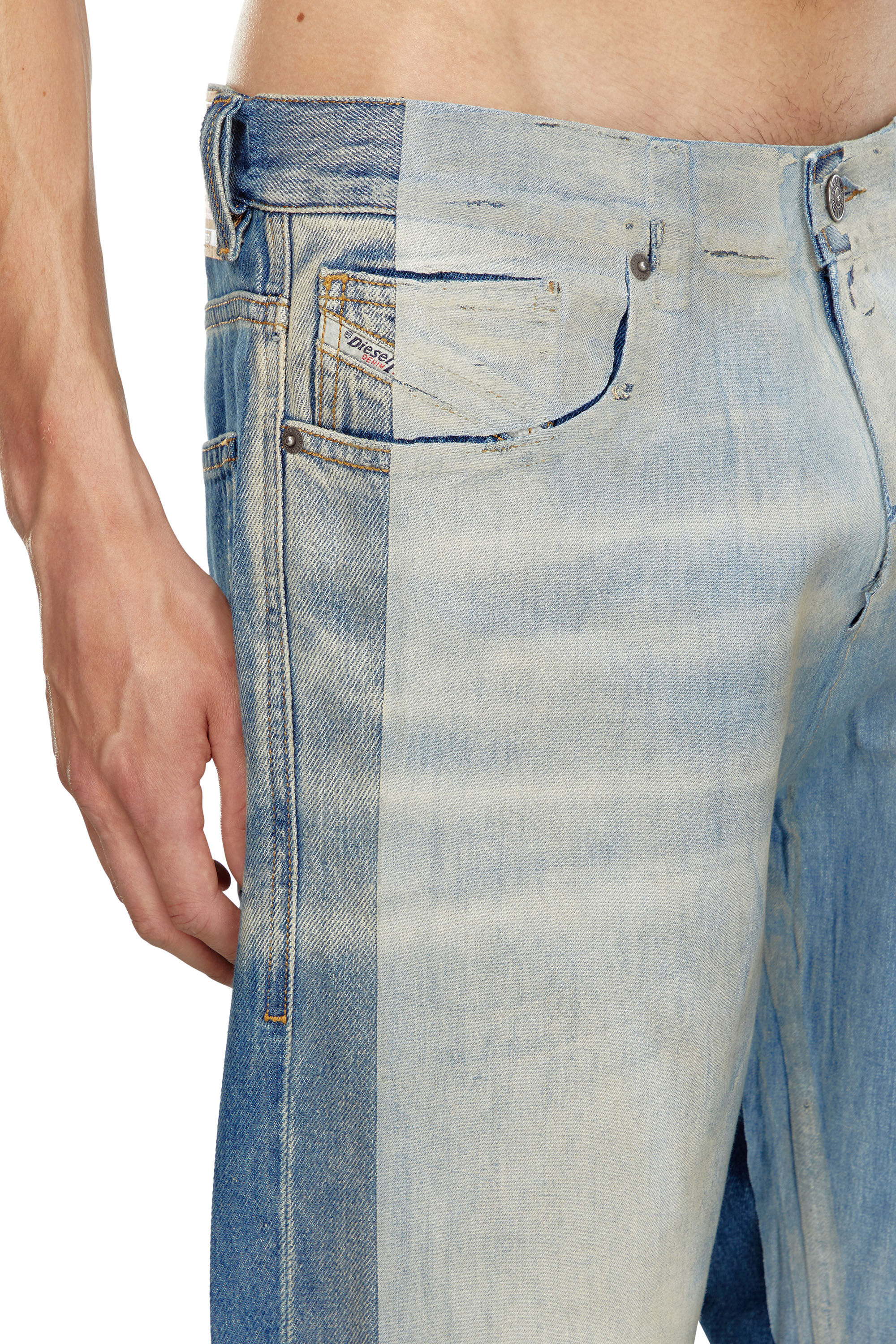Herren Straight Jeans | Mittelblau | Diesel 2010 D-Macs 