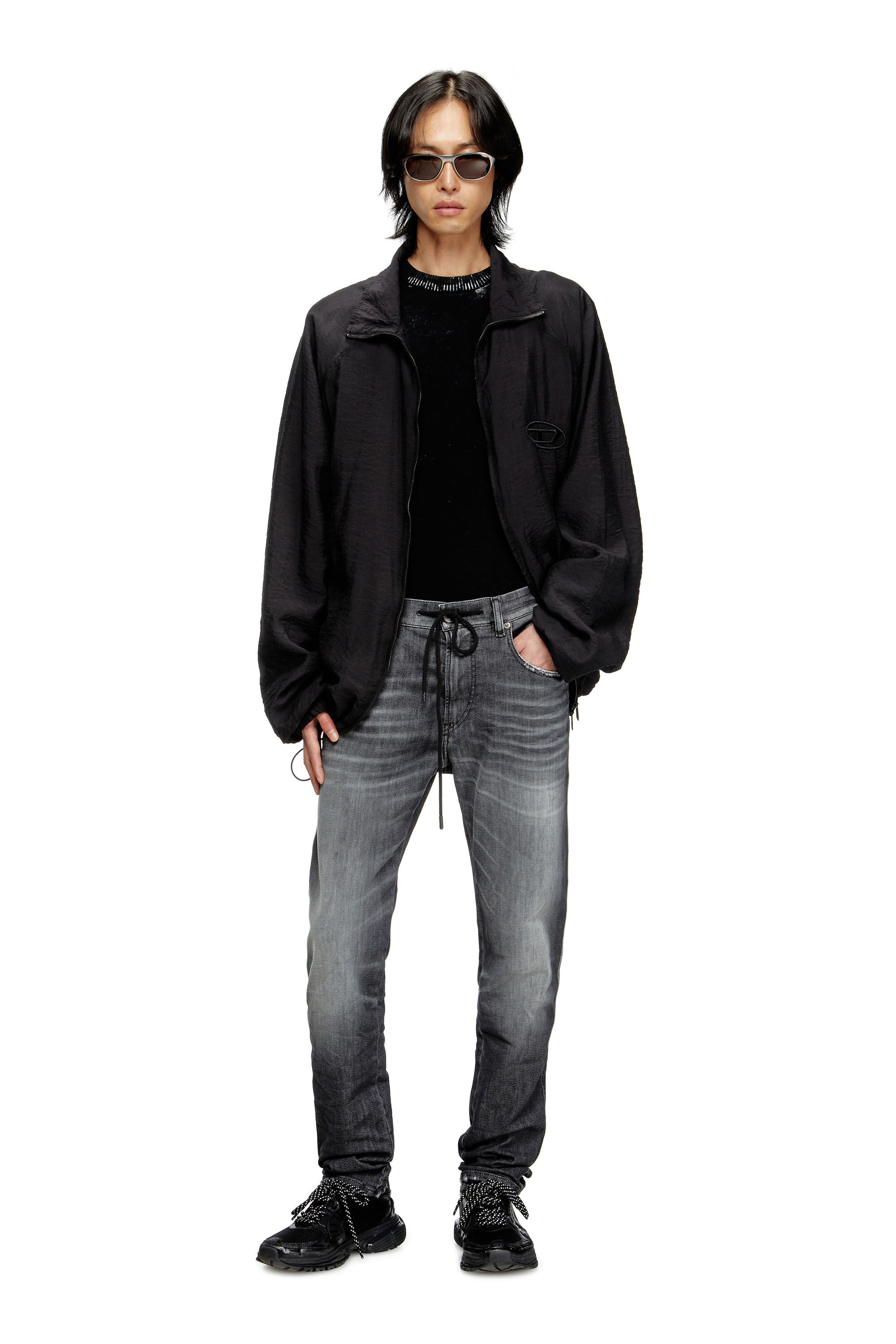 Diesel - Herren Slim 2062 D-Strukt Joggjeans® 09M67, Schwarz/Dunkelgrau - 1