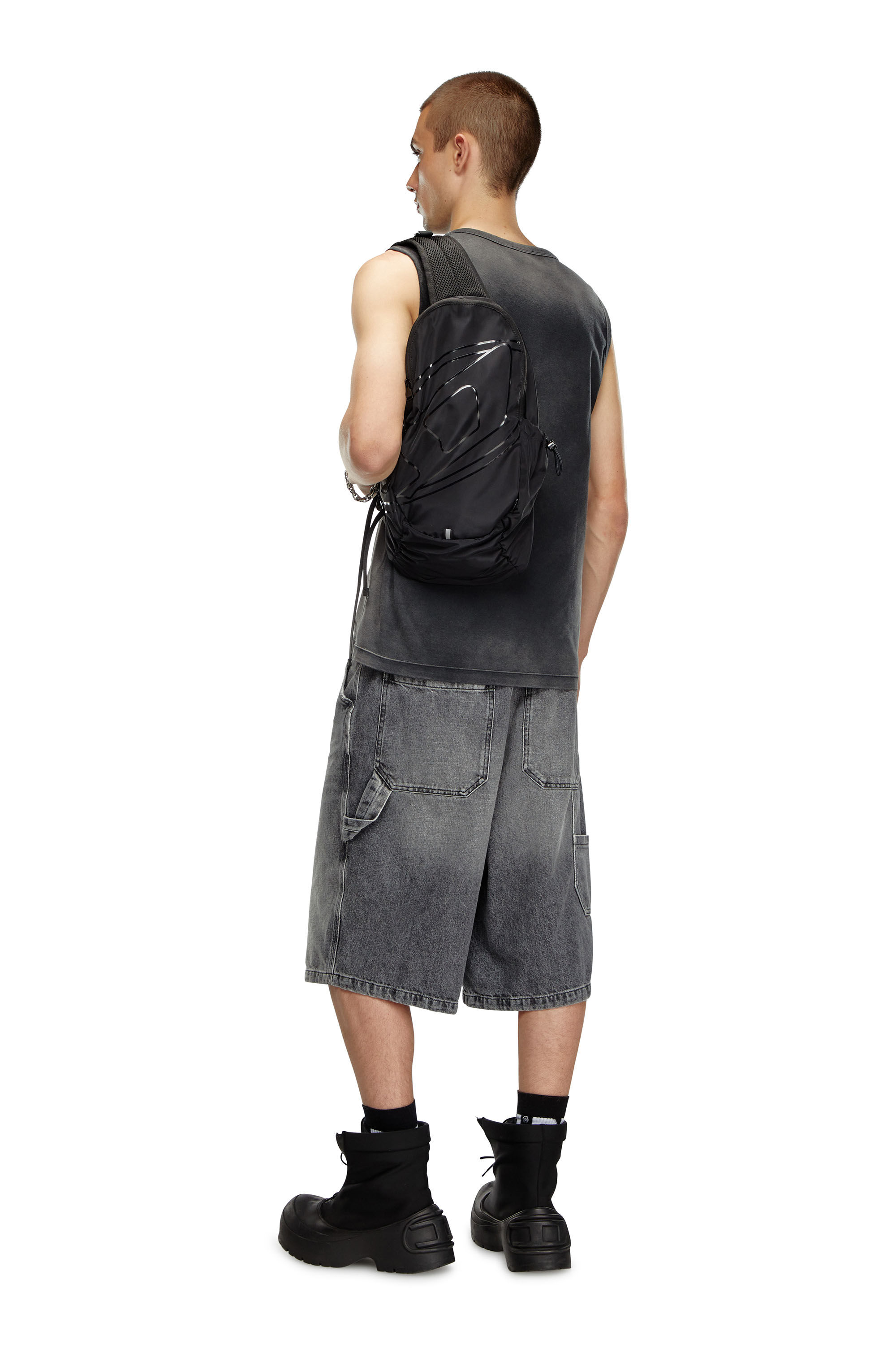 Diesel - DRAPE SLING BAG, Herren Drape-Sling-Rucksack aus Nylon mit farbgleichem Logo in Schwarz - 6