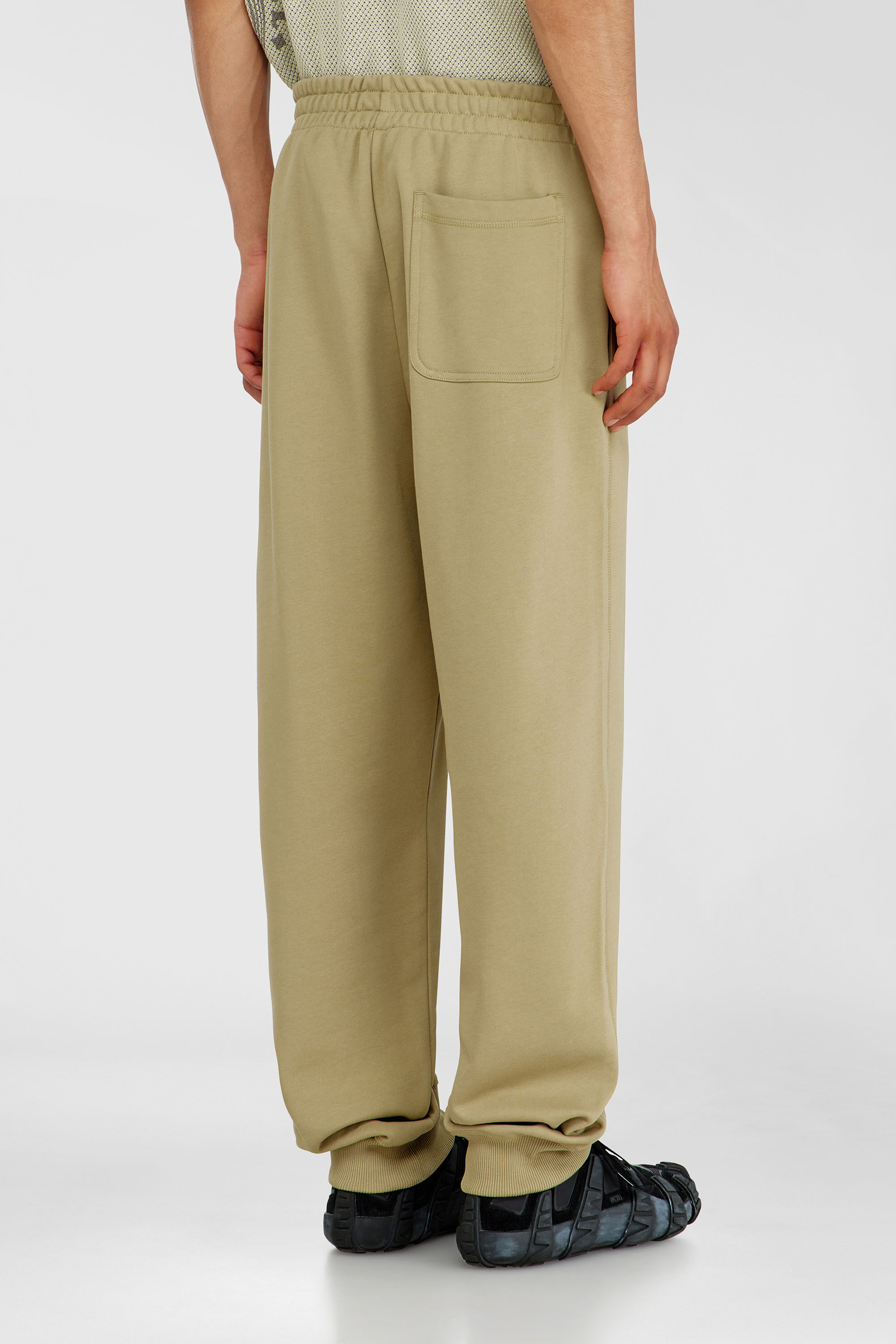 Diesel - P-MARKY-IOD, Herren Baumwollsweatpants mit metallischem Oval D in Beige - 4