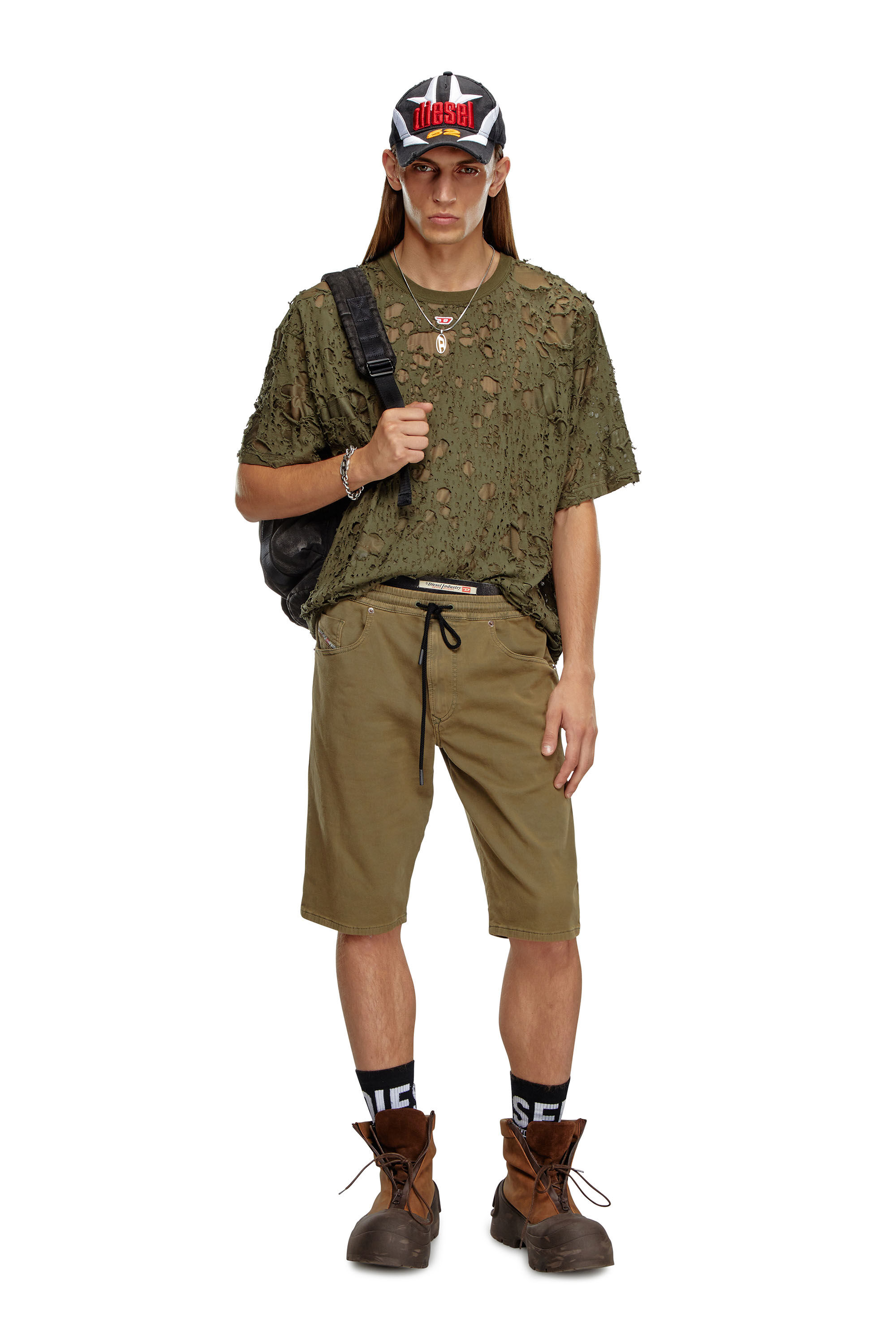 Diesel - 2033 D-KROOLEY-SHORT JOGG, Herren Chinoshorts aus JoggJeans in Armeegrün - 1