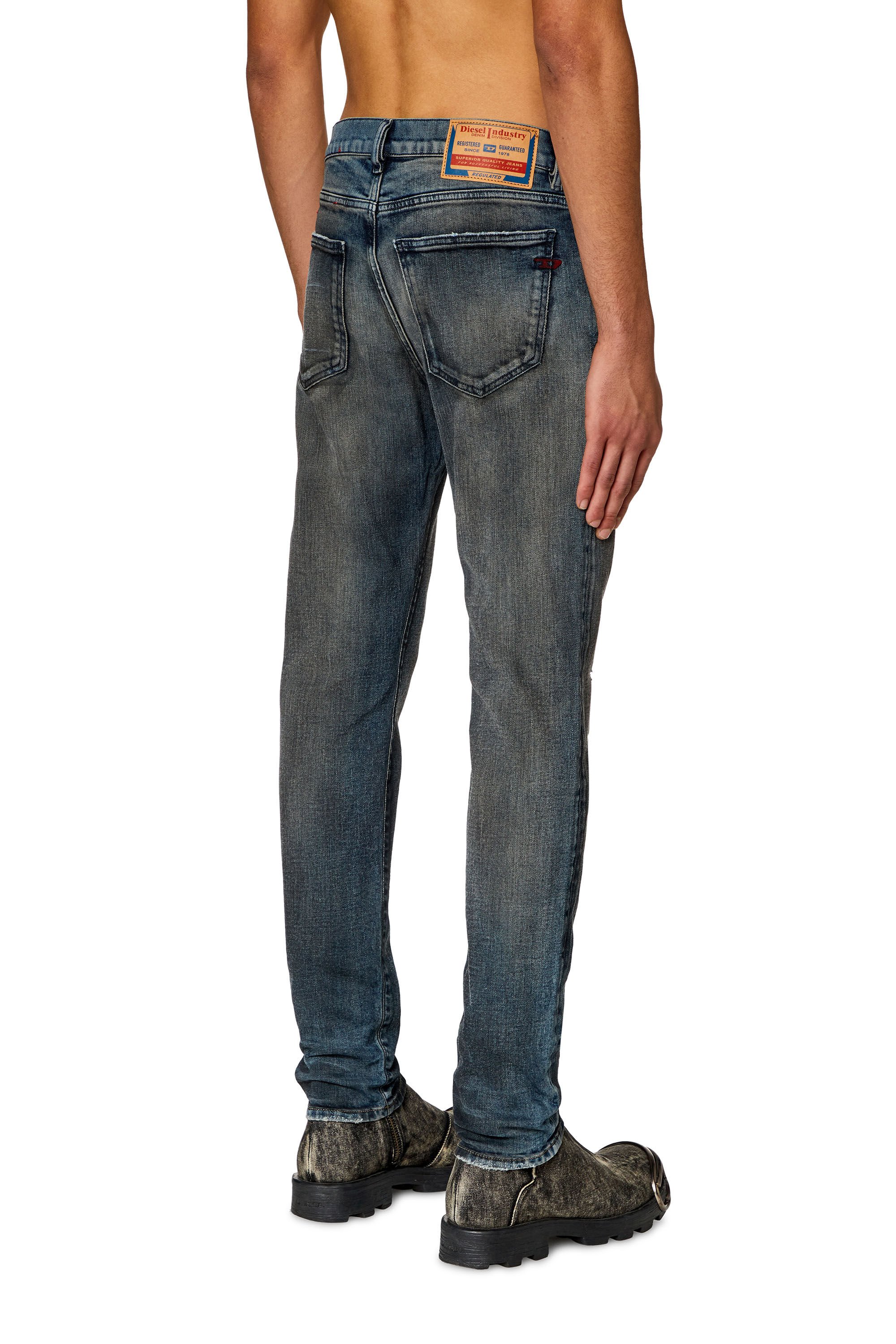 Diesel - Slim Jeans 2019 D-Strukt 09H54, Dunkelblau - Image 4