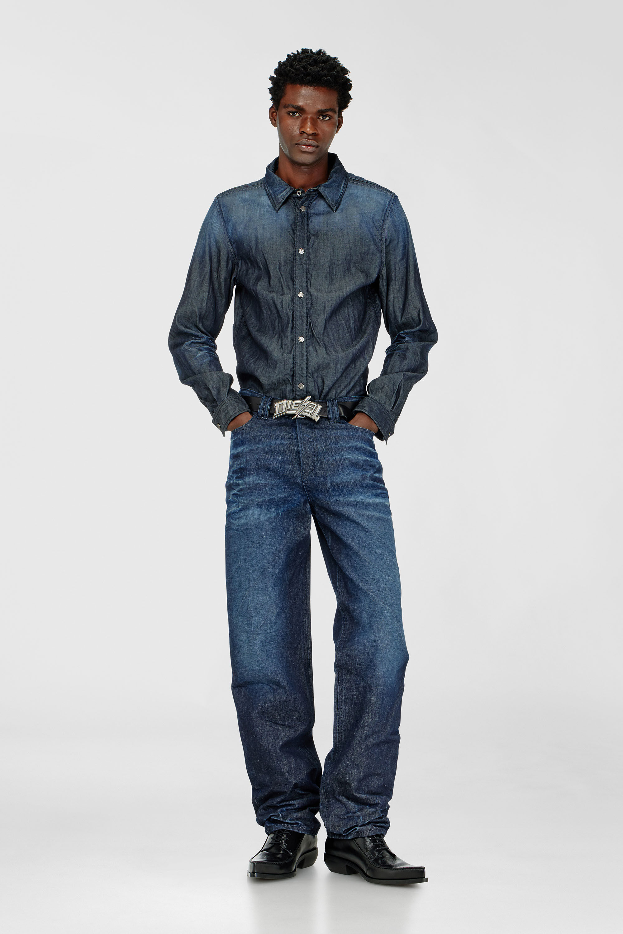 Diesel - Herren Regular Jeans 1991 D-Voeed 007GF, Dunkelblau - 1