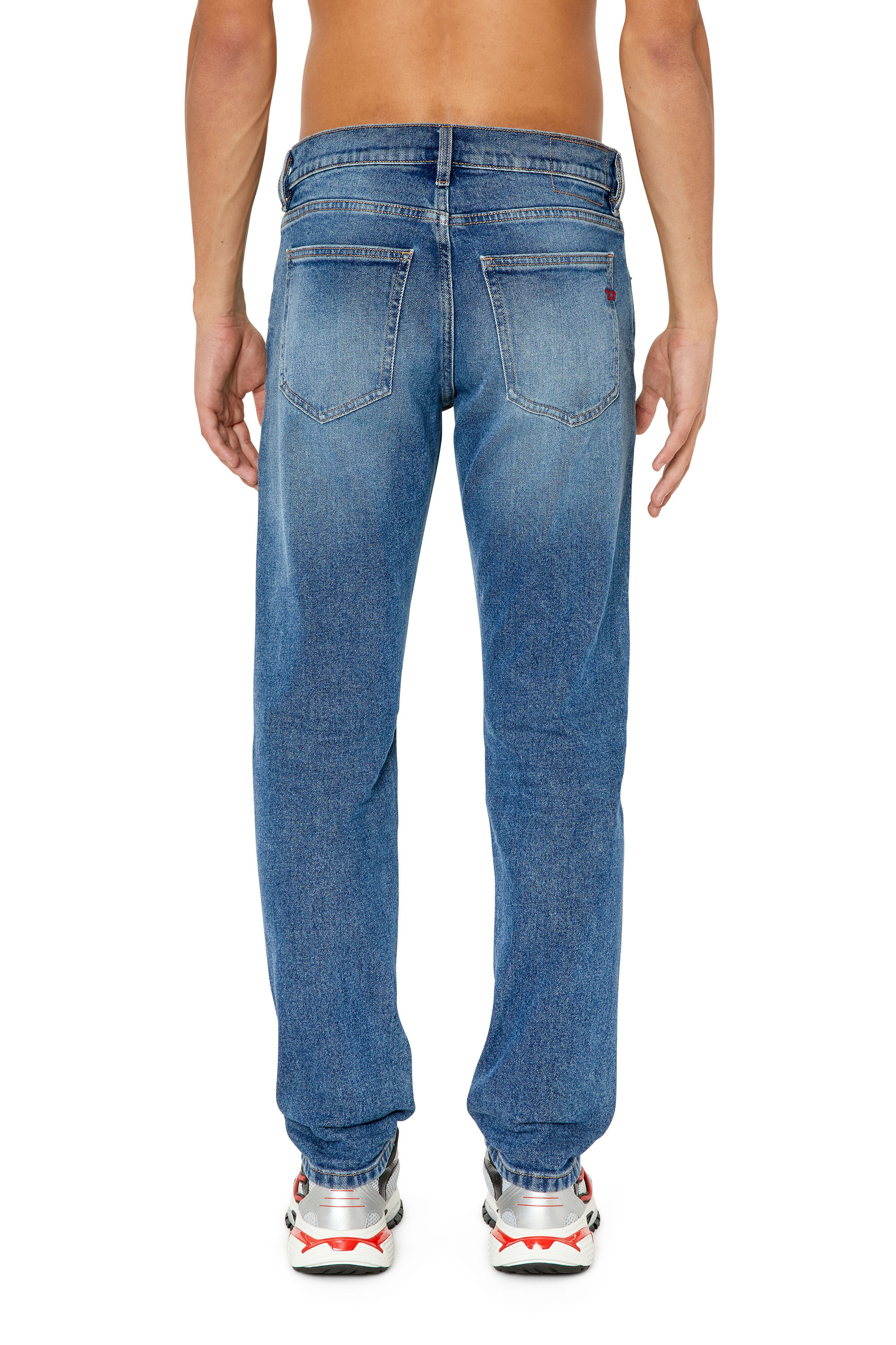 Diesel - 2019 D-Strukt 0NFAJ Slim Jeans, Mittelblau - Image 4