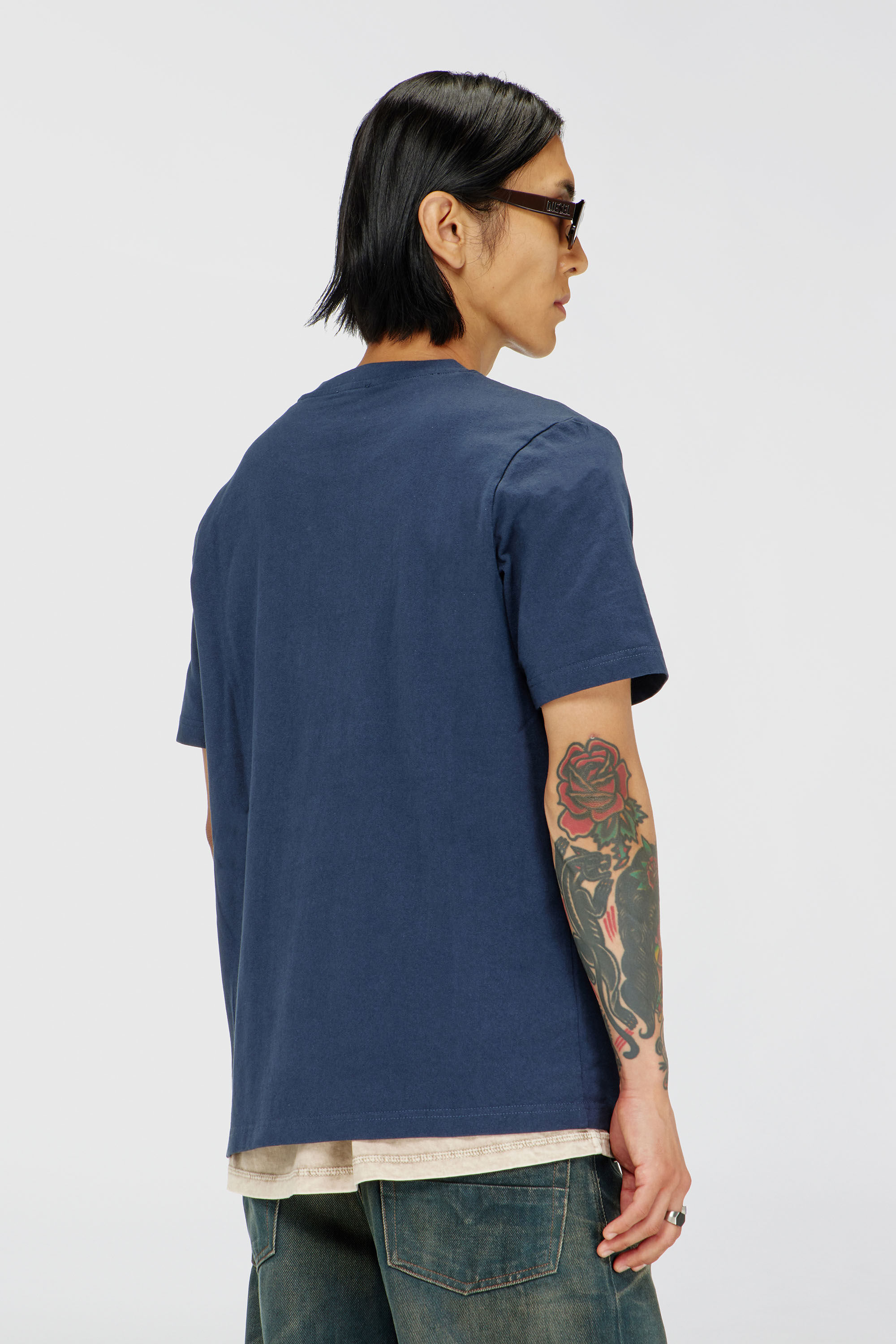 Diesel - T-JUST-APP-T92, Herren T-Shirt aus Baumwolle mit tonalem Diesel-Logoprint in Blau - 4