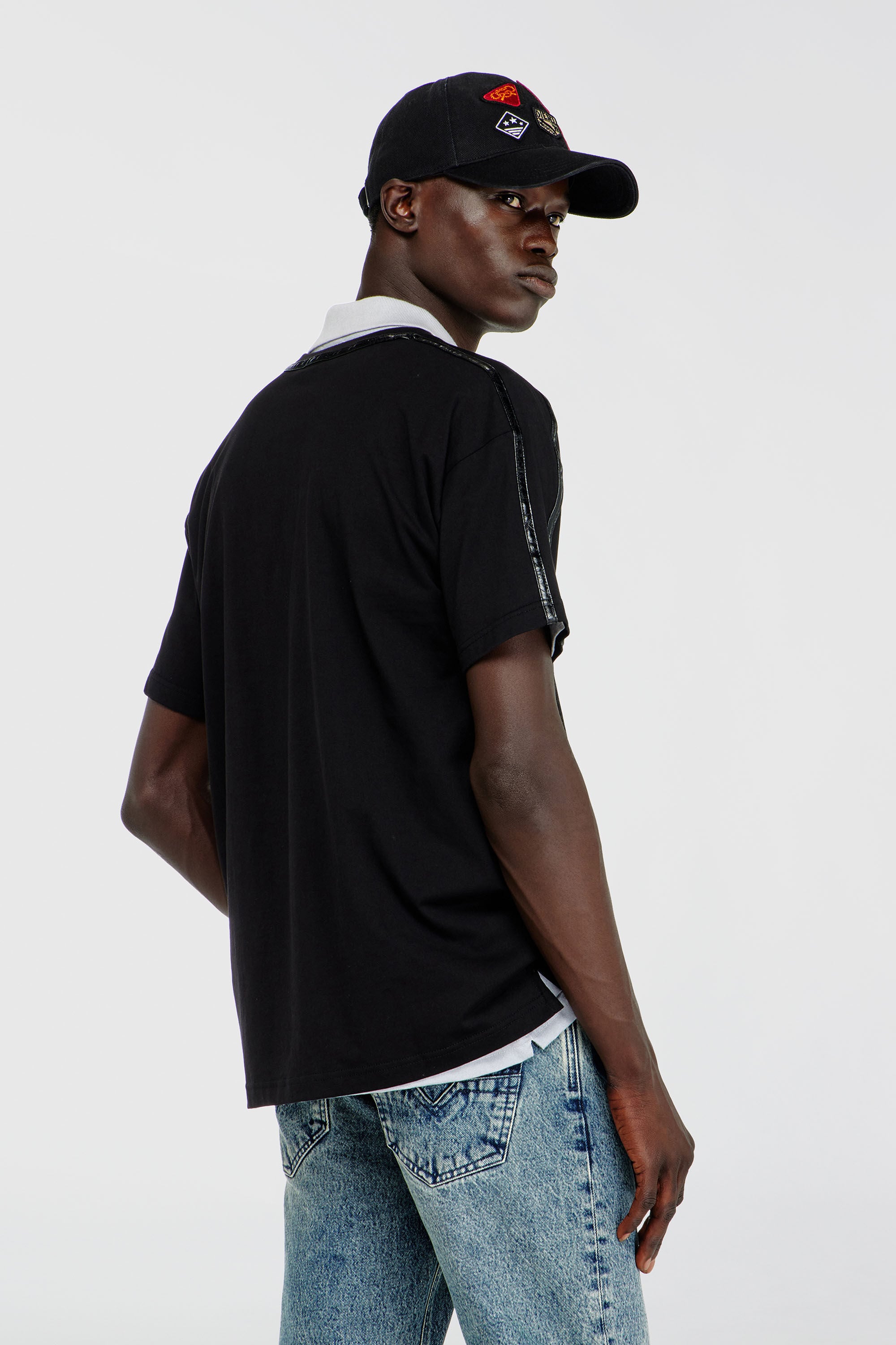 Diesel - T-NORM-FL, Herren T-shirt mit Kontrastabschl&uuml;ssen und Logo patch in Schwarz - 4