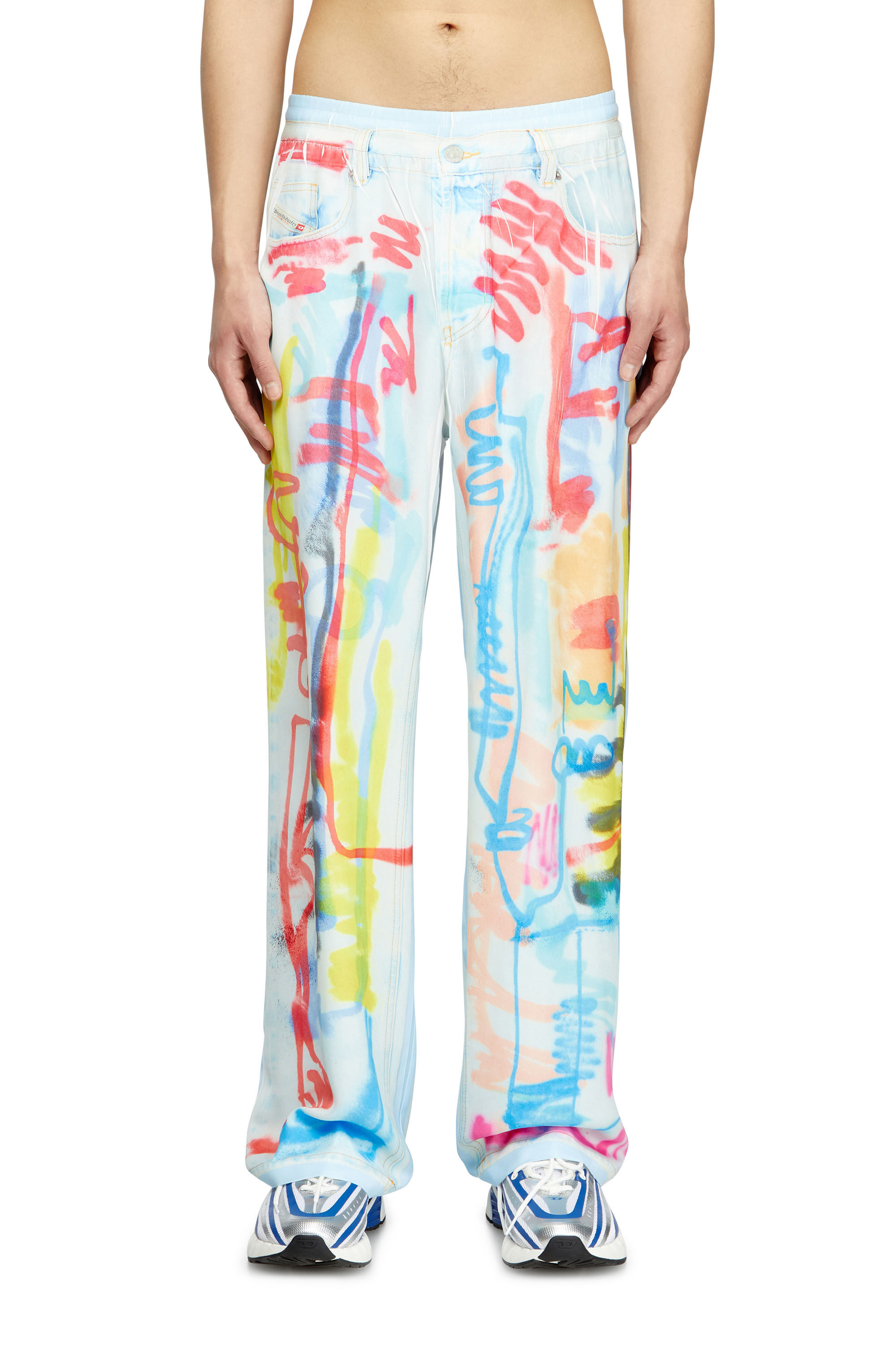 Diesel - P-AFTER-GRAFFITI-AFR, Unisex Hose im relaxed Fit mit Graffiti-Print in Blau/Weiss - 3
