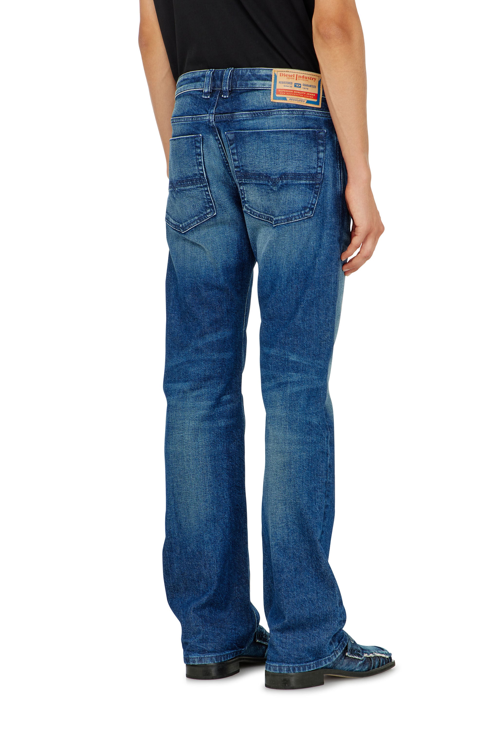 Diesel - Herren Bootcut Jeans 2007 Zatiny 09L51, Dunkelblau - 5