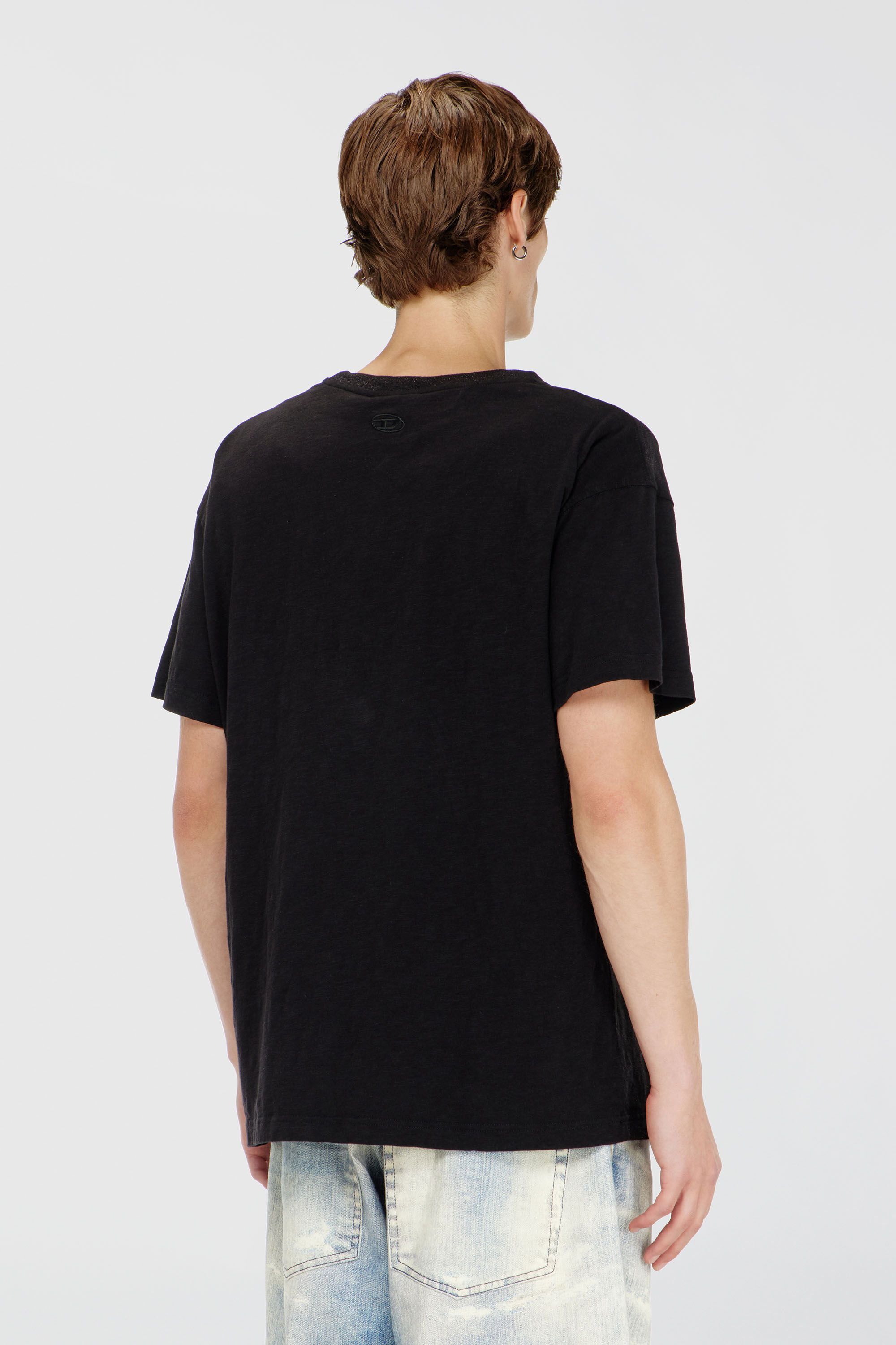 Diesel - T-NORM-AA2, Herren Baumwoll-T-Shirt mit Rundhalsausschnitt und Folienprint in Schwarz - 4