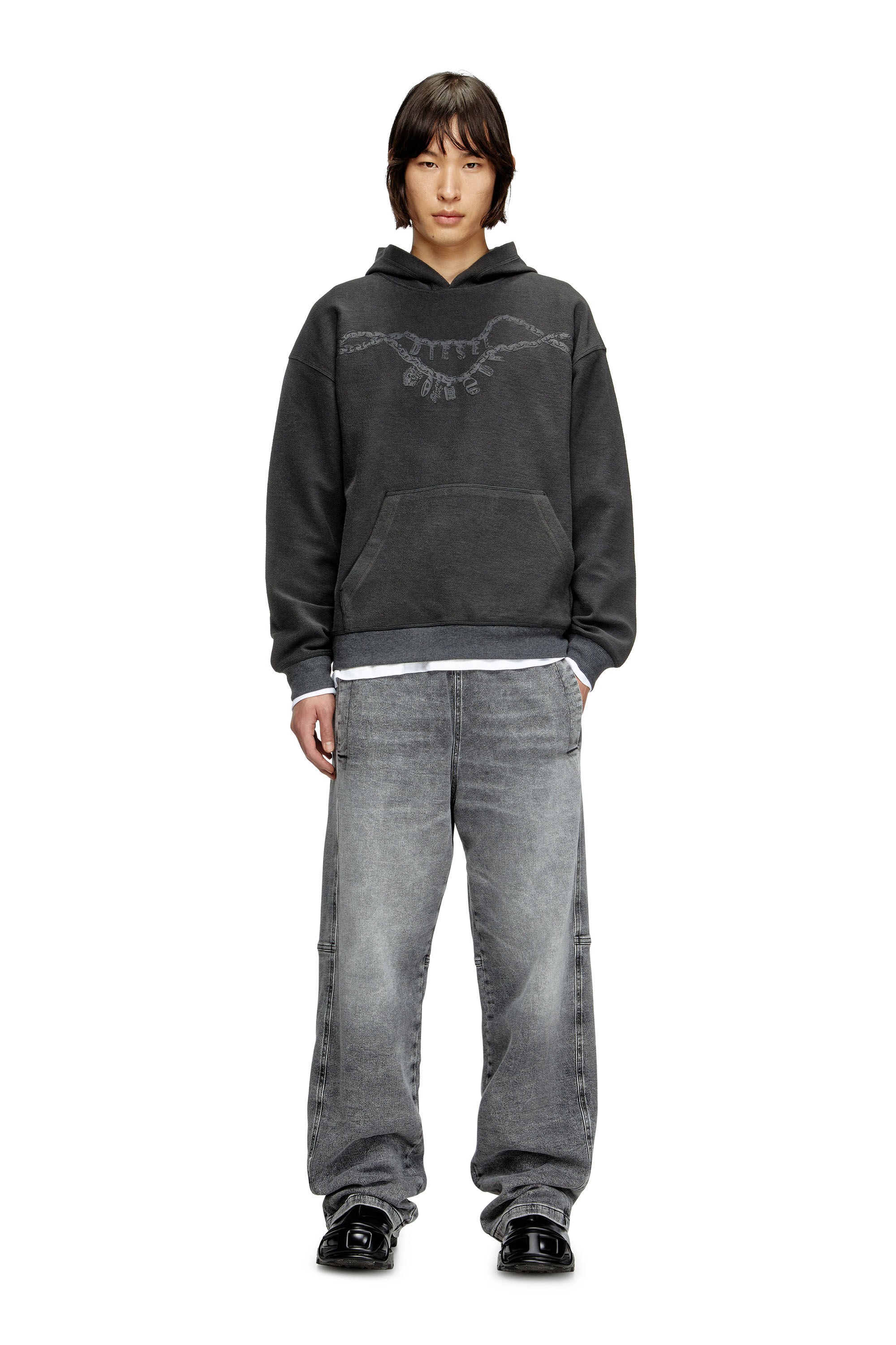 Diesel - S-BOXT-HOOD-HOSHI, Unisex Kapuzenpulli mit Anhänger-Halskette-Print in Dunkelgrau - 1