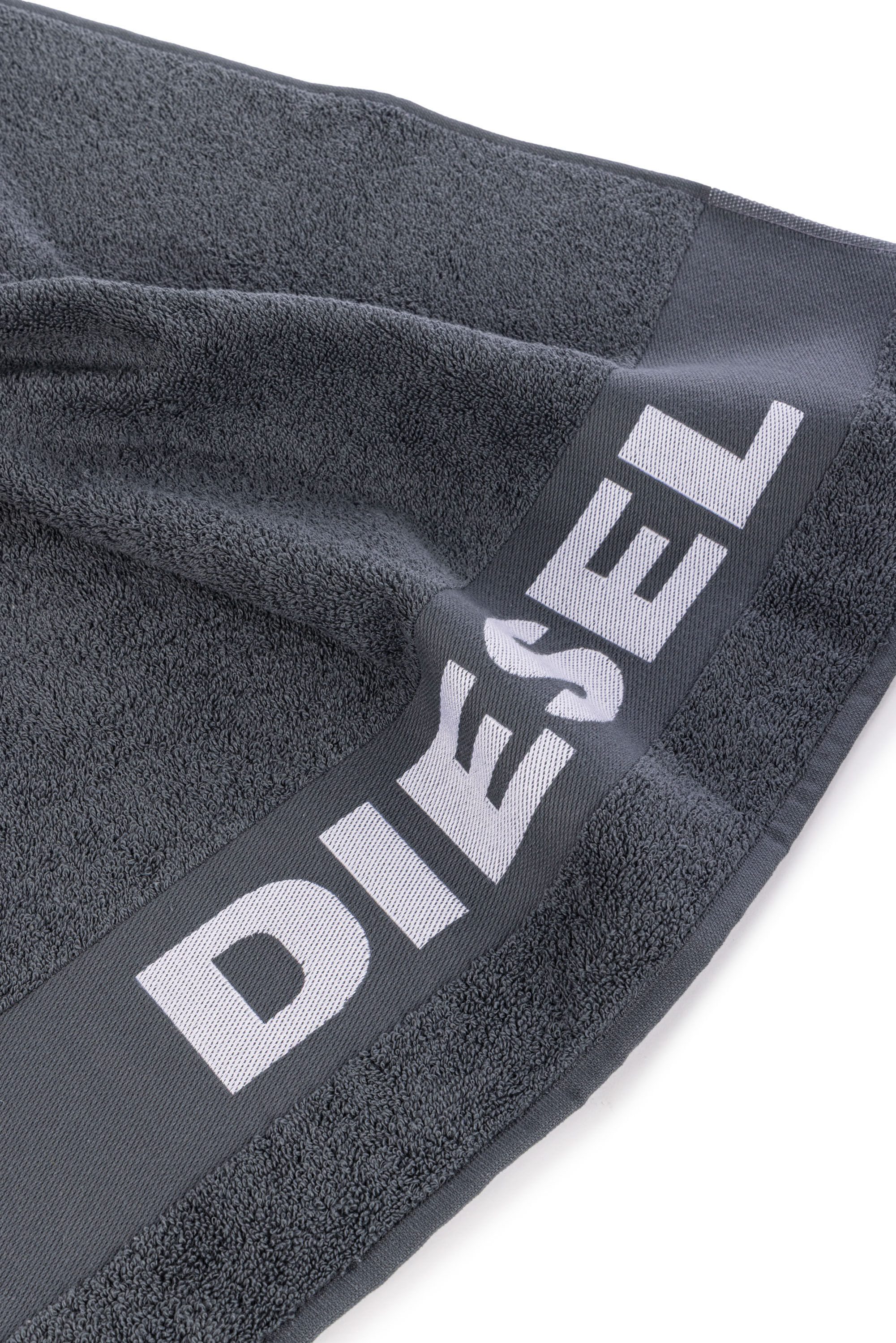 Diesel - 1015211 LOGO-COTTON TOWEL 100X180 GREY, Unisex Tuch aus Baumwoll-Frottee mit Logo in Dunkelgrau - 3