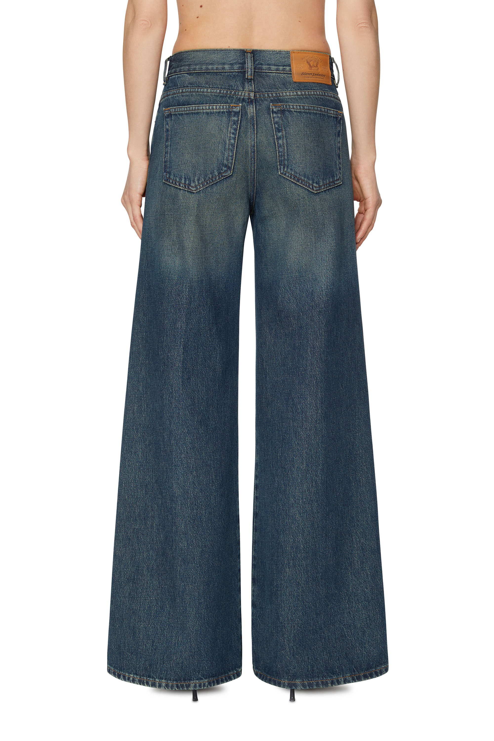 Diesel - 1978 09C04 Bootcut and Flare Jeans, Dunkelblau - Image 4