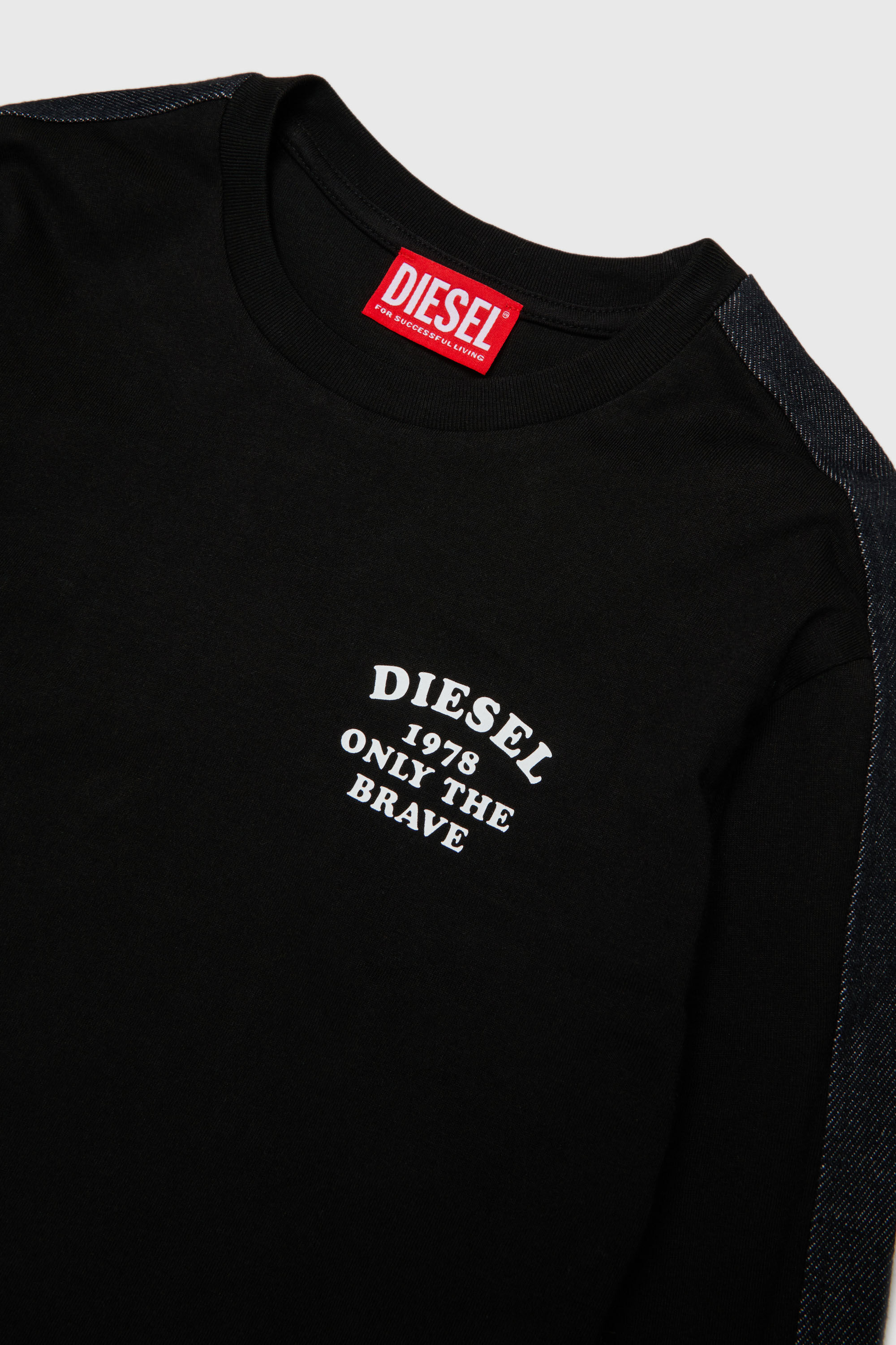 Diesel - TEAN OVER, Herren Langarmshirt mit Logo und Kontraststreifen in Schwarz - 3