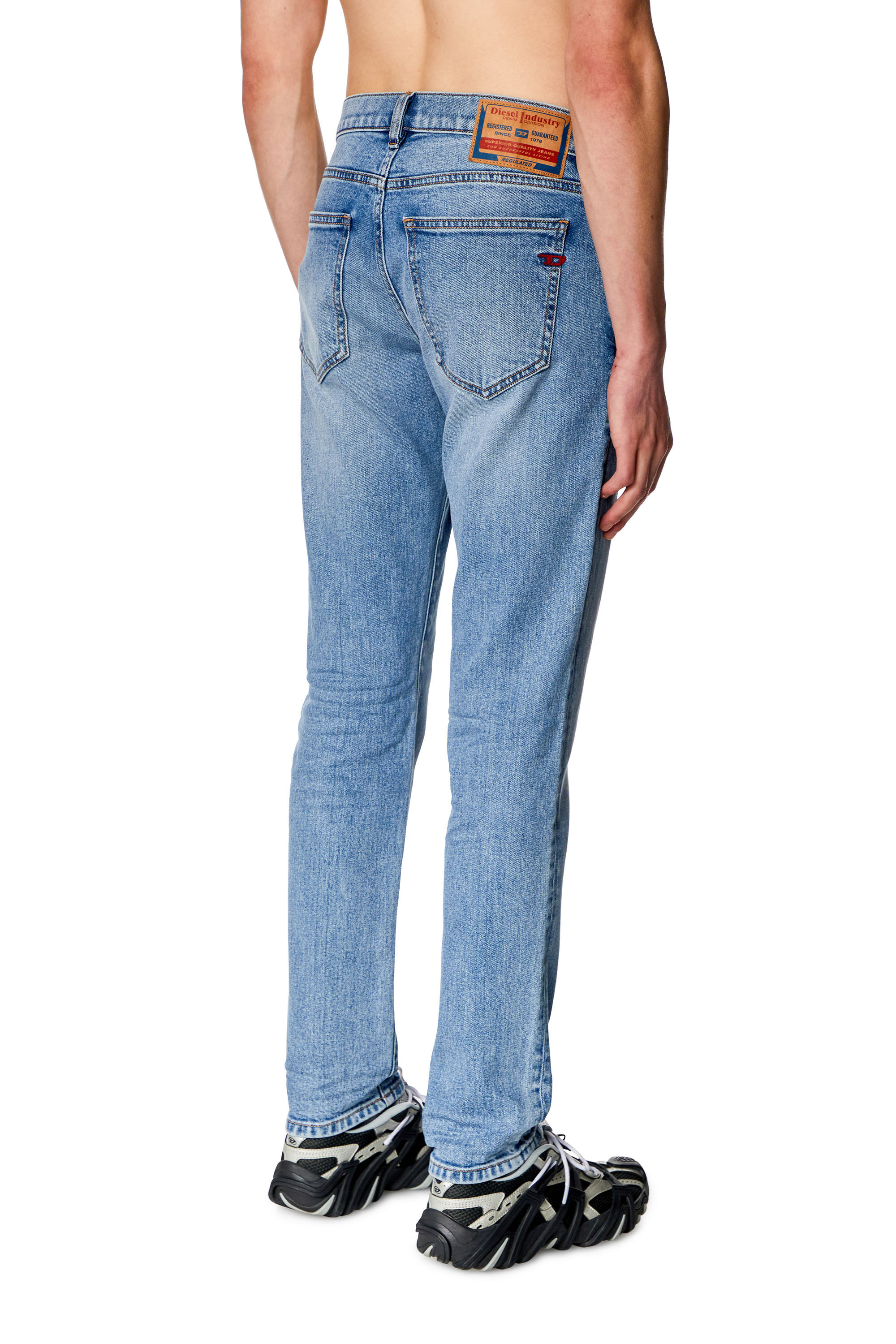 Diesel - Slim Jeans 2019 D-Strukt 0CLAF, Hellblau - Image 4