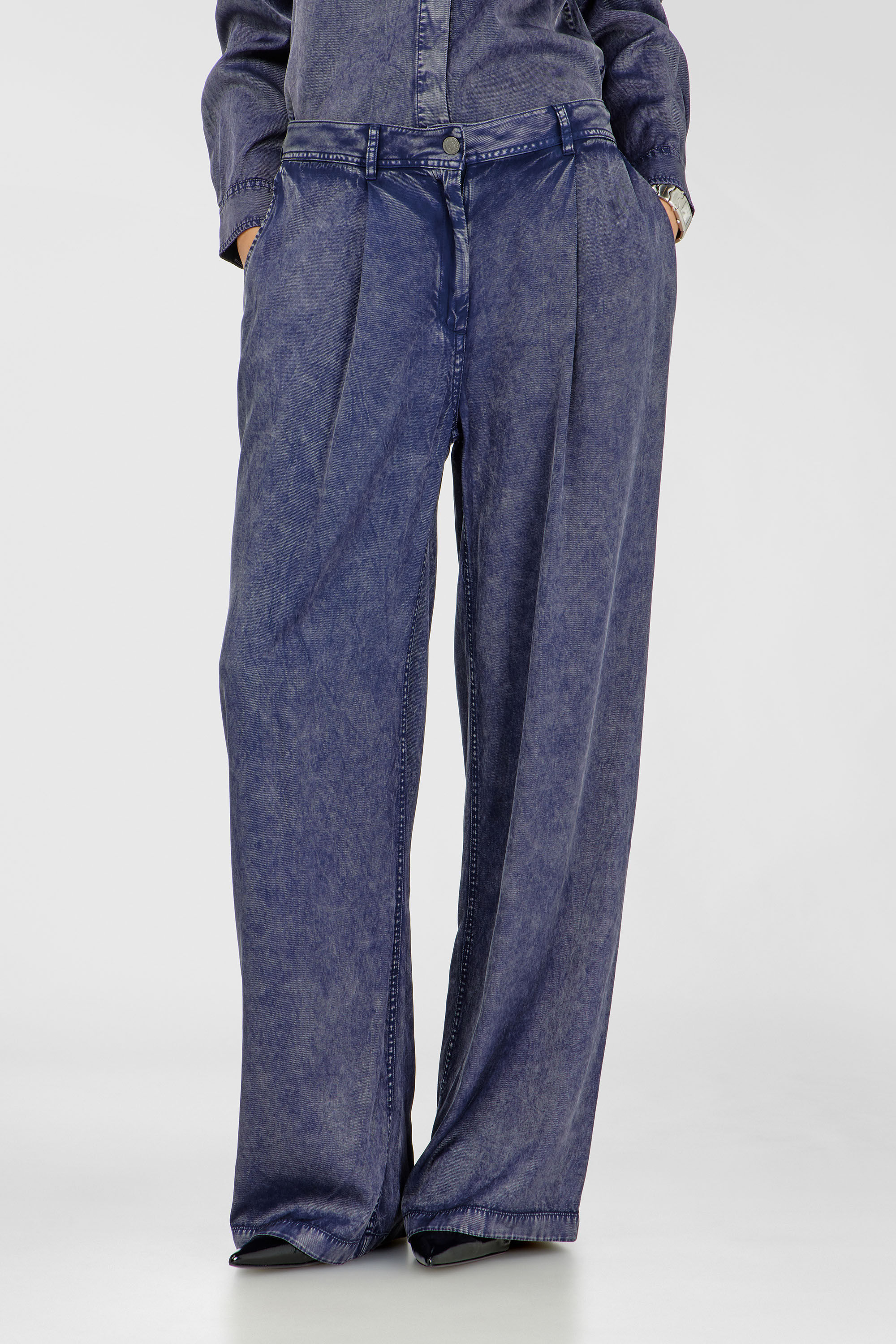 Diesel - P-AUSTINE, Damen Wide-Leg-Hose aus Viskose in Denim-Optik in Dunkelblau - 3