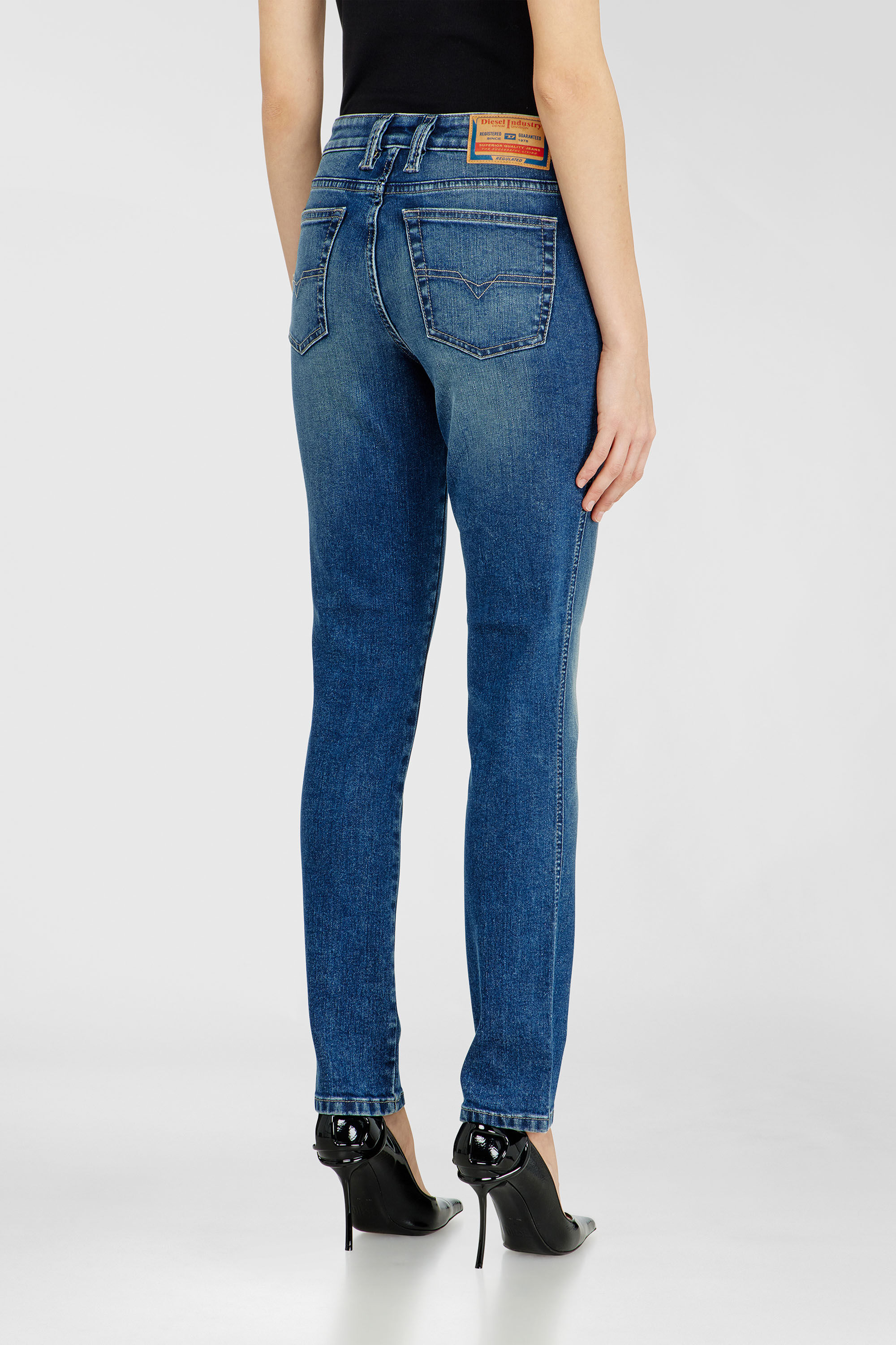 Diesel - Damen Slim Jeans 1992 D-Jiann 0DBEE, Mittelblau - 5