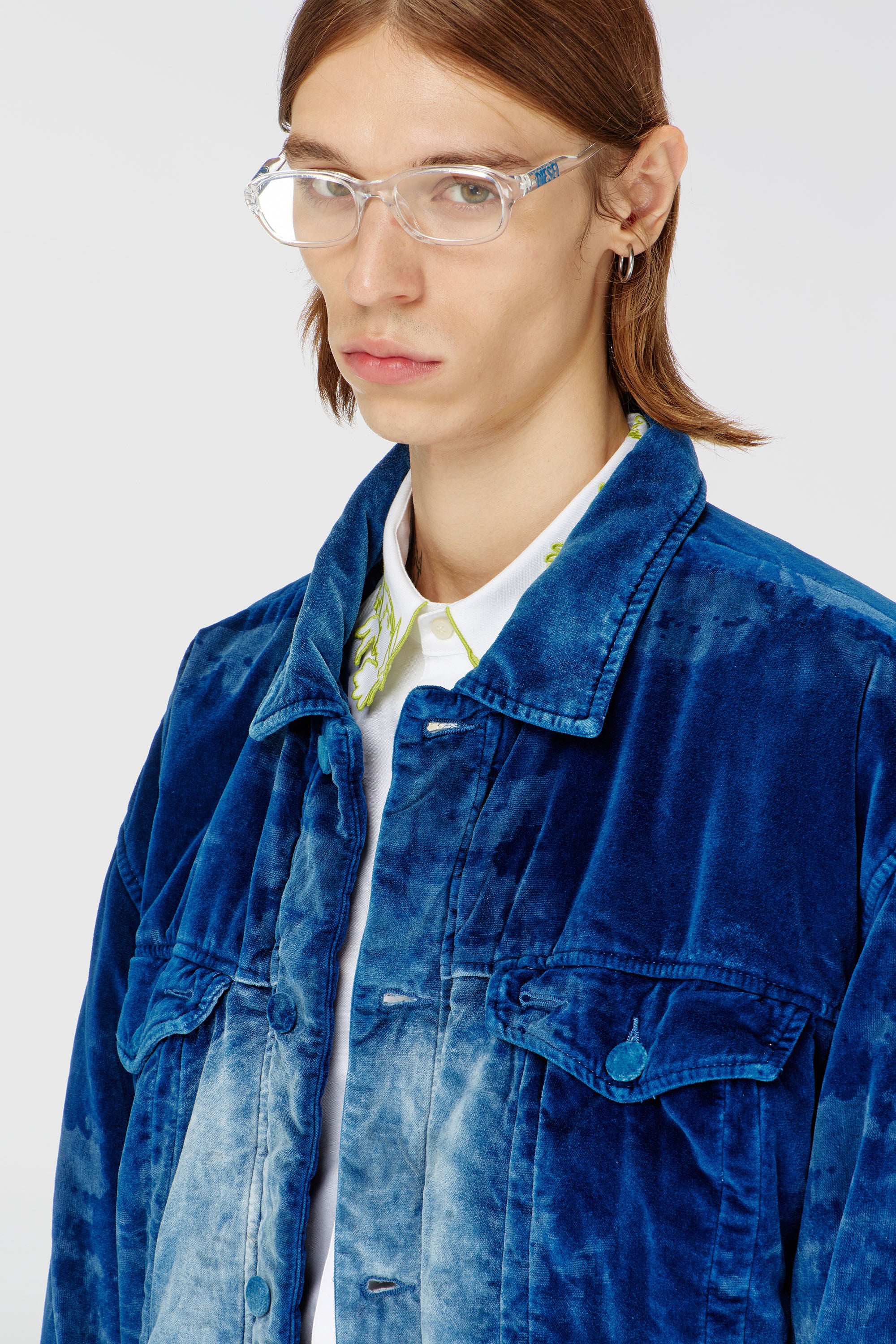 Diesel - D-MORVI-FSJ, Herren Elastische Truckerjacke aus Samt-Denim in Dunkelblau - 5