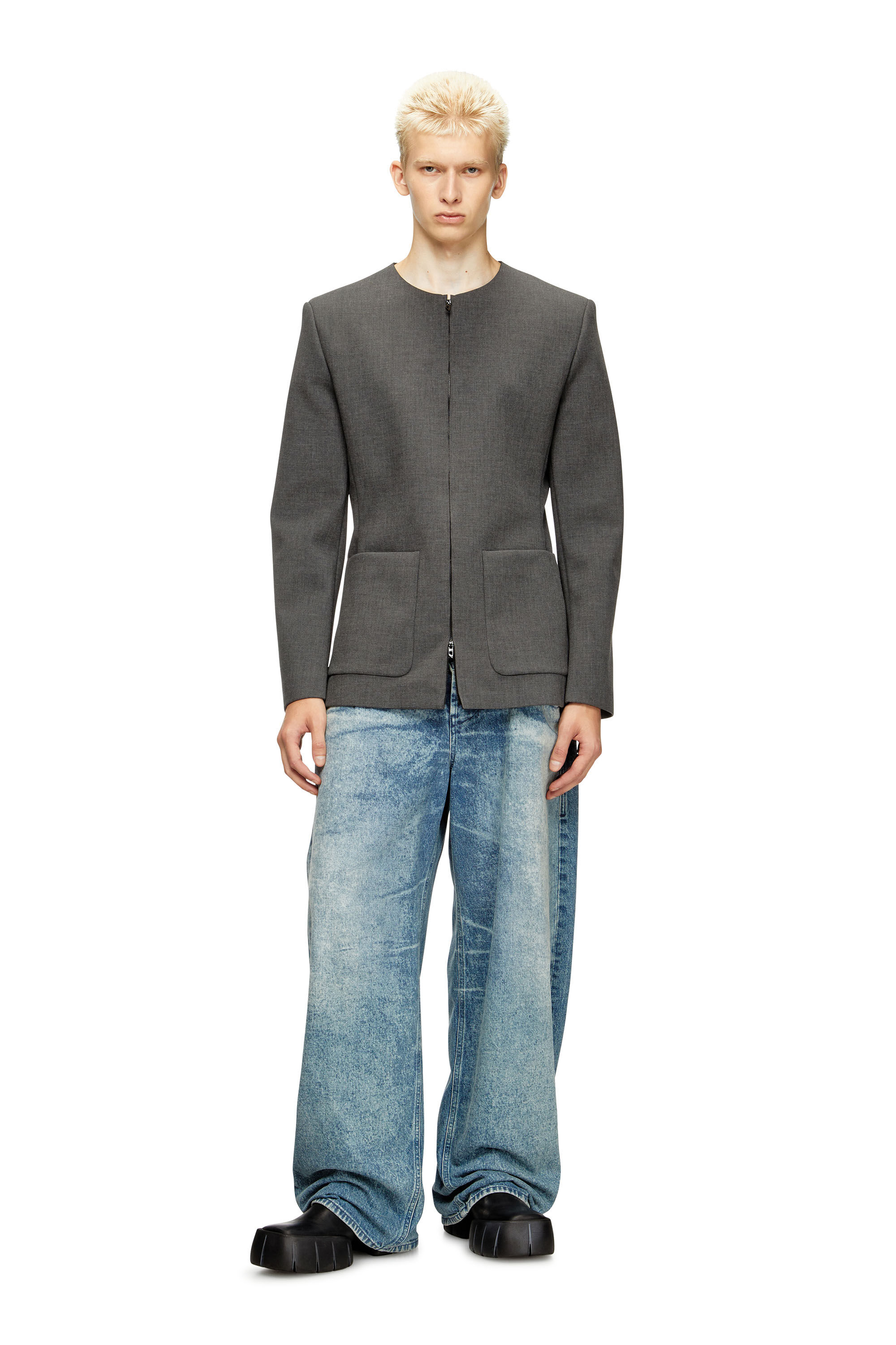 Diesel - J-CESAR-NEO, Herren Kragenlose Jacke aus neoprenbeschichtetem Stoff in Grau - 1