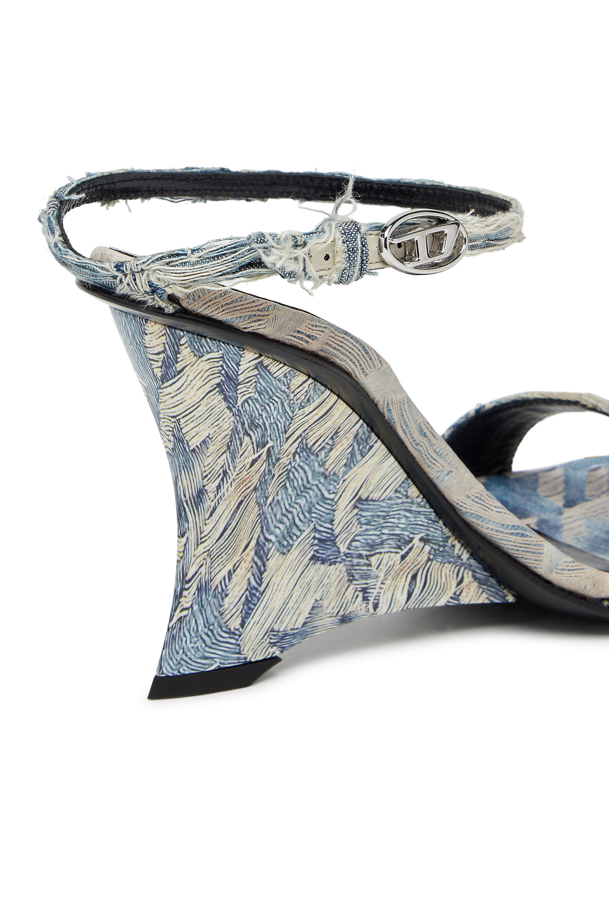 Diesel - D-AMBER SANDAL WEDGE, Damen Keilsandalen aus Jacquard-Denim in Hellblau - 3