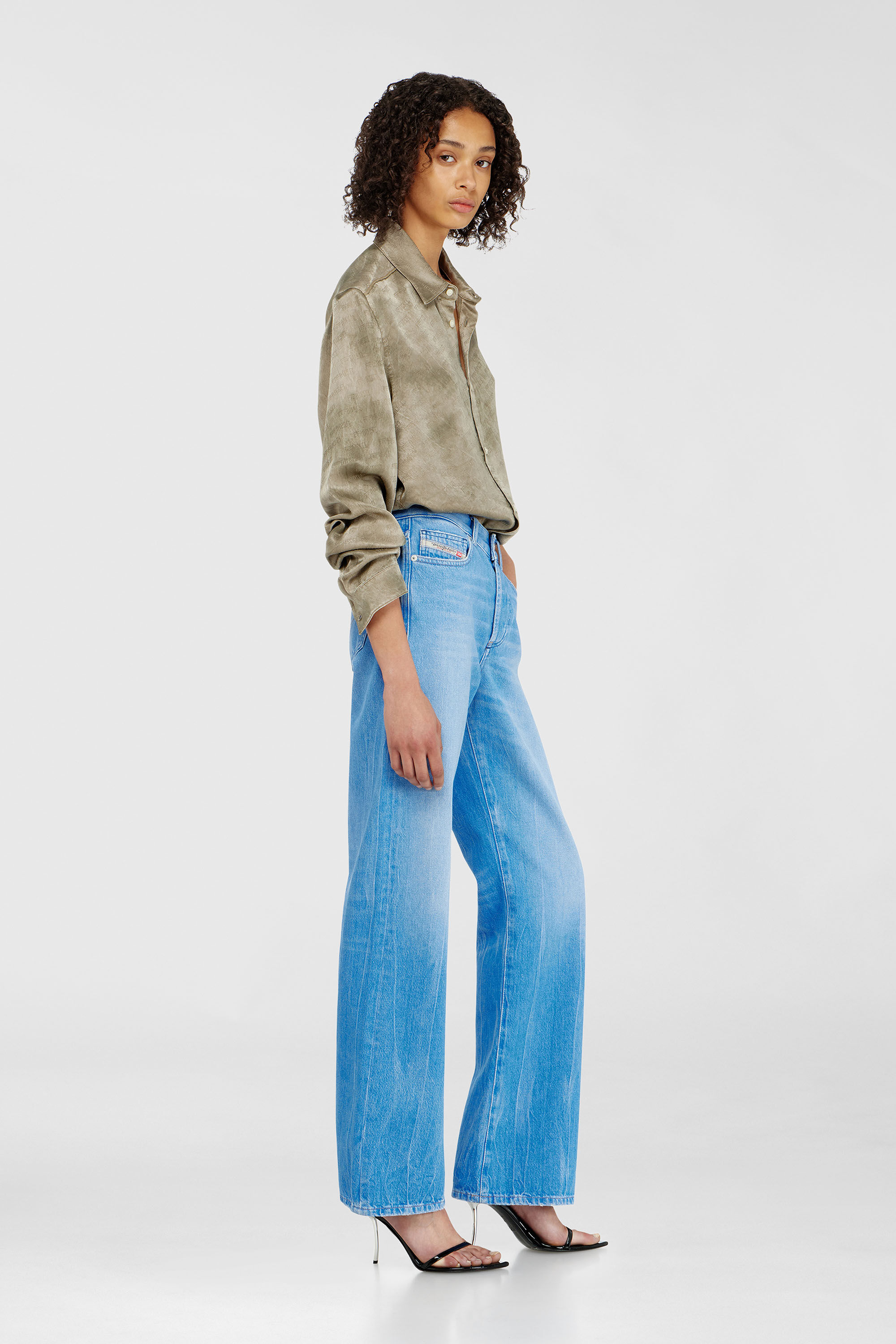 Diesel - Damen Regular Jeans 1971 D-Sent 09P88, Hellblau - 2