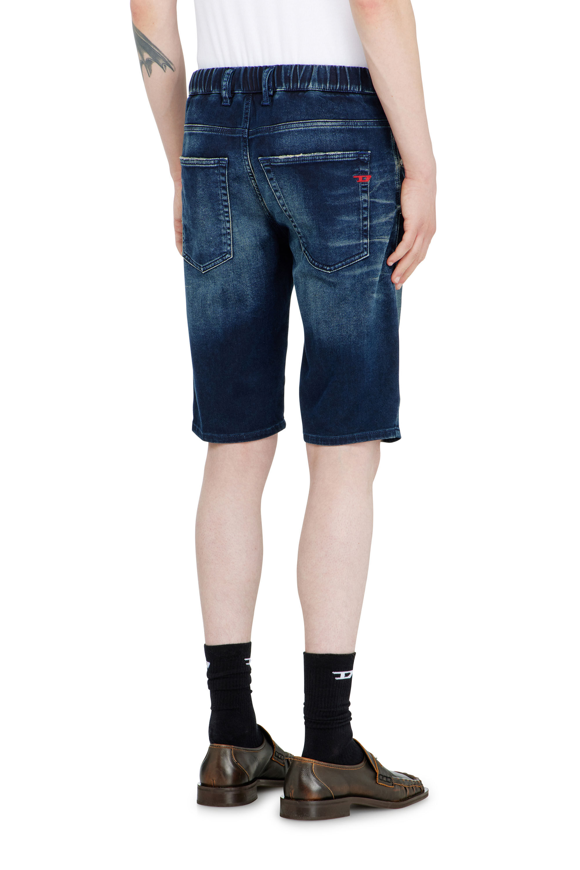 Diesel - 2033 D-KROOLEY-SHORT-BW JOGG, Herren Chino shorts aus shaded JoggJeans in Dunkelblau - 4