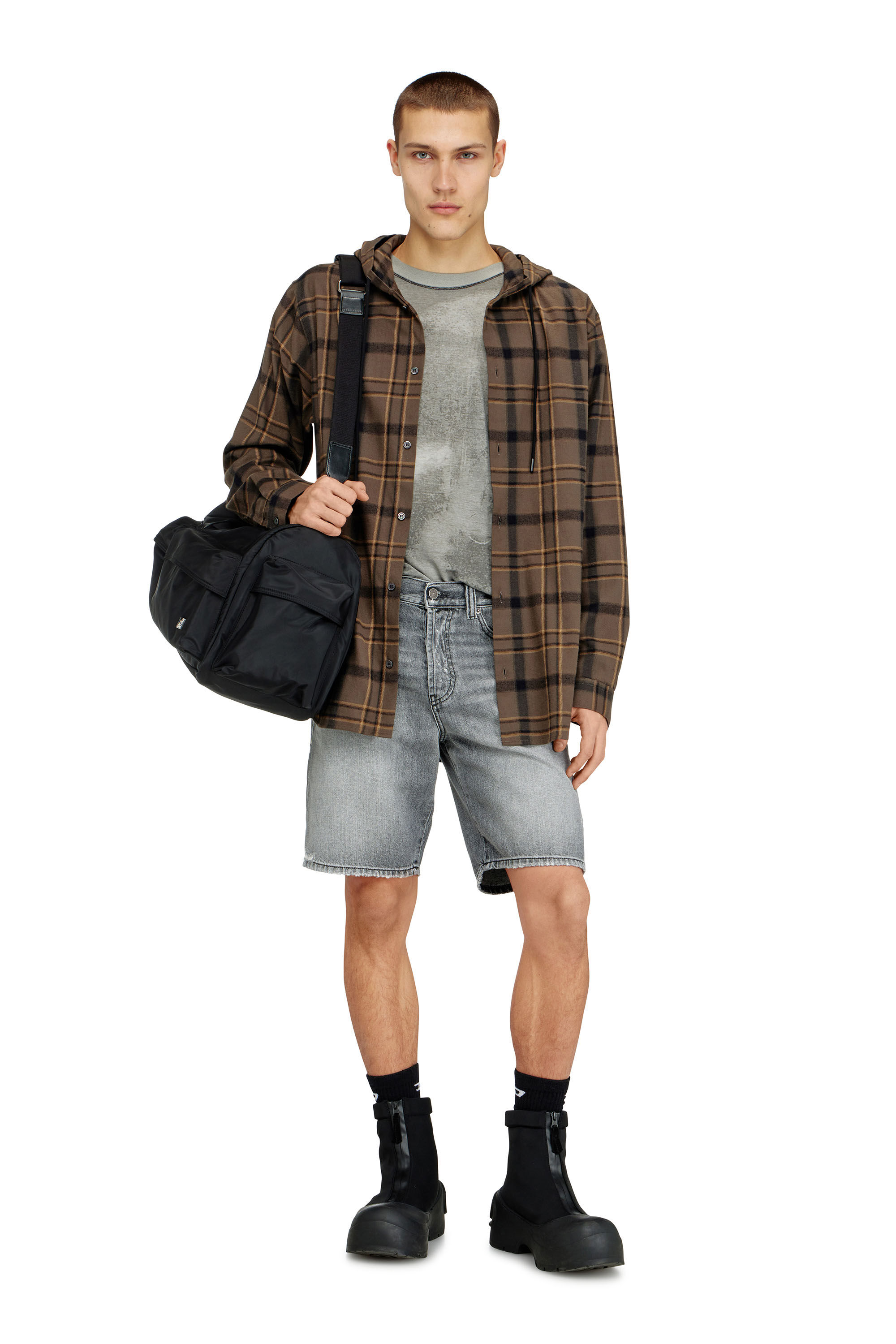 Diesel - REGULAR-SHORT, Herren Denimshorts mit ausgefranstem Saum in Grau - 1