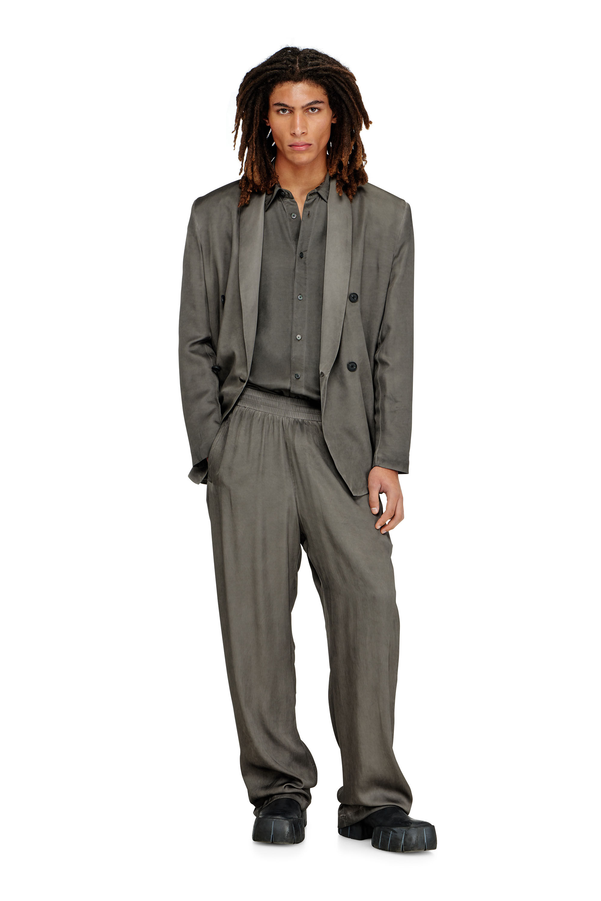 Diesel - P-THECK-ALBG, Herren Trainingshose aus behandelter, flie&szlig;ender Viskose in Dunkelgrau - 1