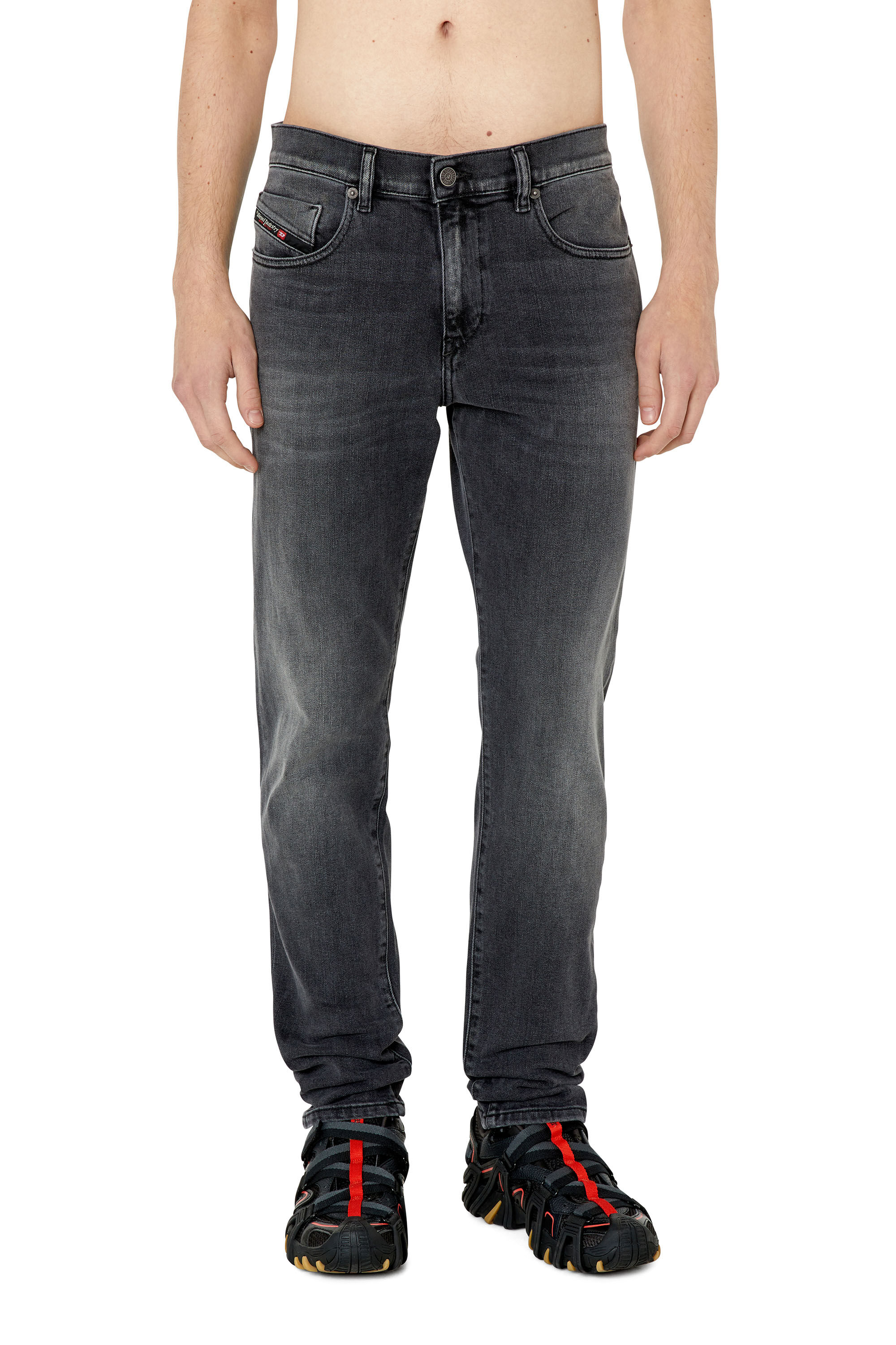 Diesel - 2019 D-Strukt 09E94 Slim Jeans, Schwarz/Dunkelgrau - Image 3