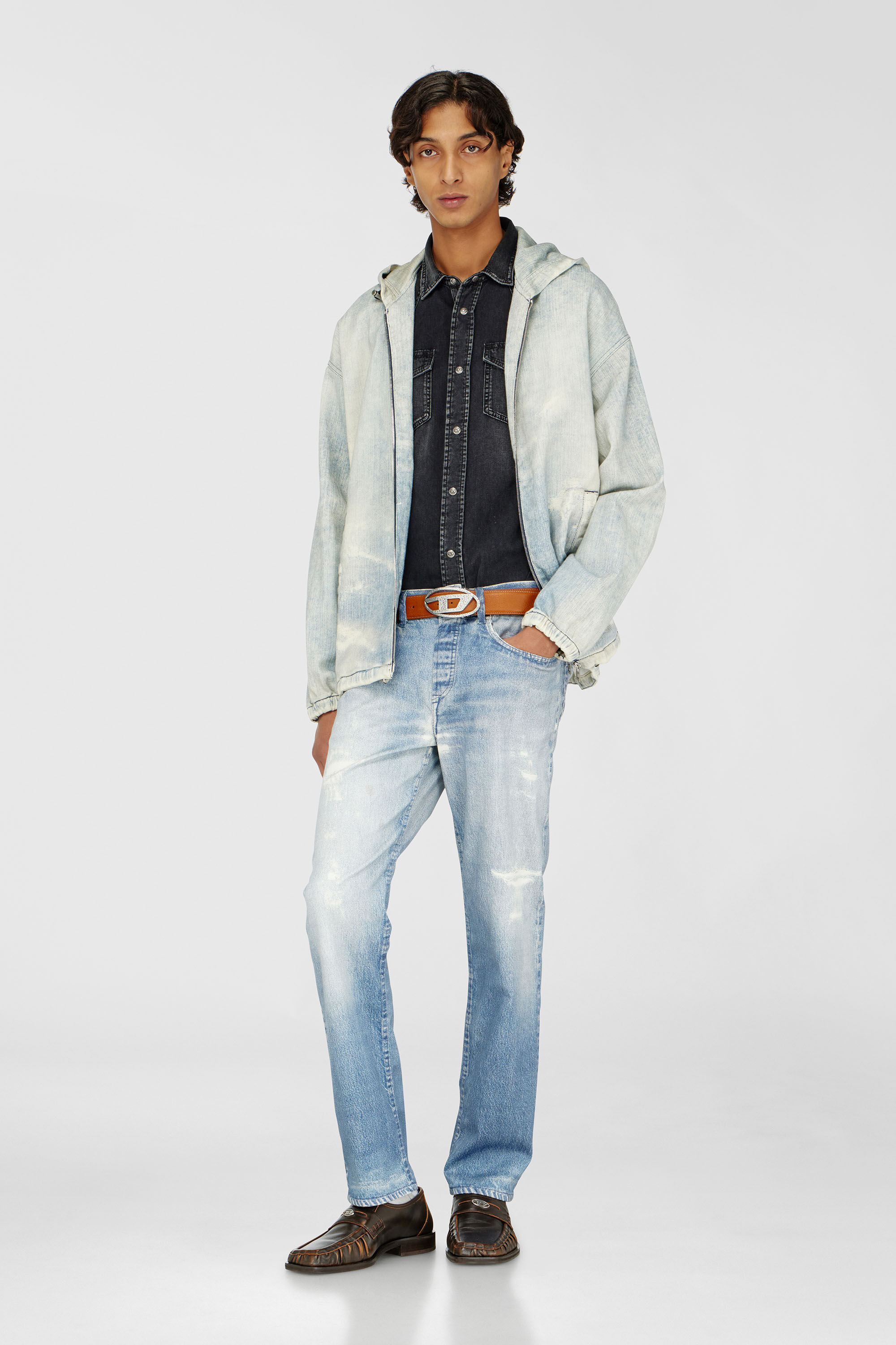 Diesel - D-WYNNY JOGG, Herren Hooded JoggJeans jacke mit trompe-l&rsquo;oeil in Hellblau - 1