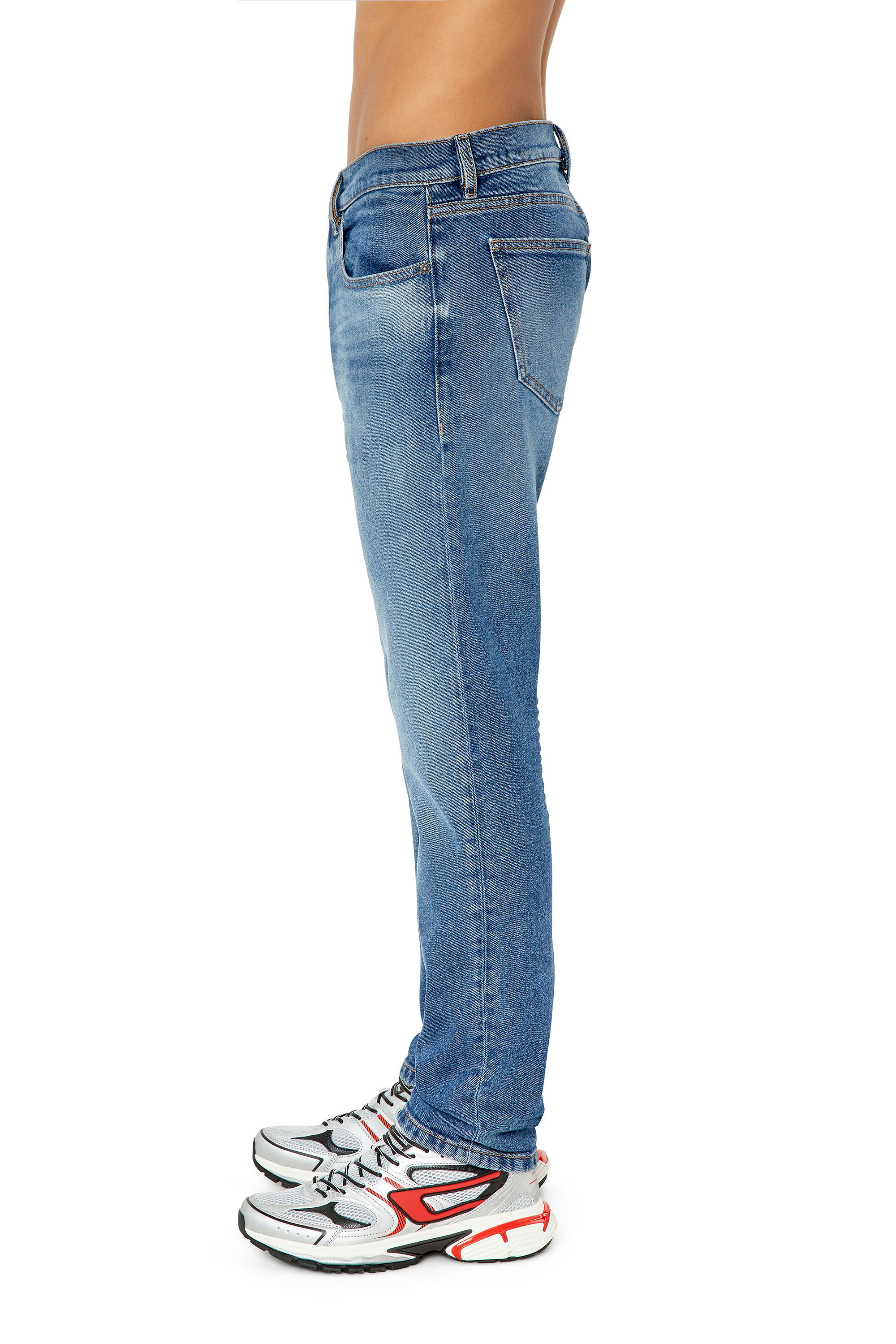 Diesel - 2019 D-Strukt 0NFAJ Slim Jeans, Mittelblau - Image 5