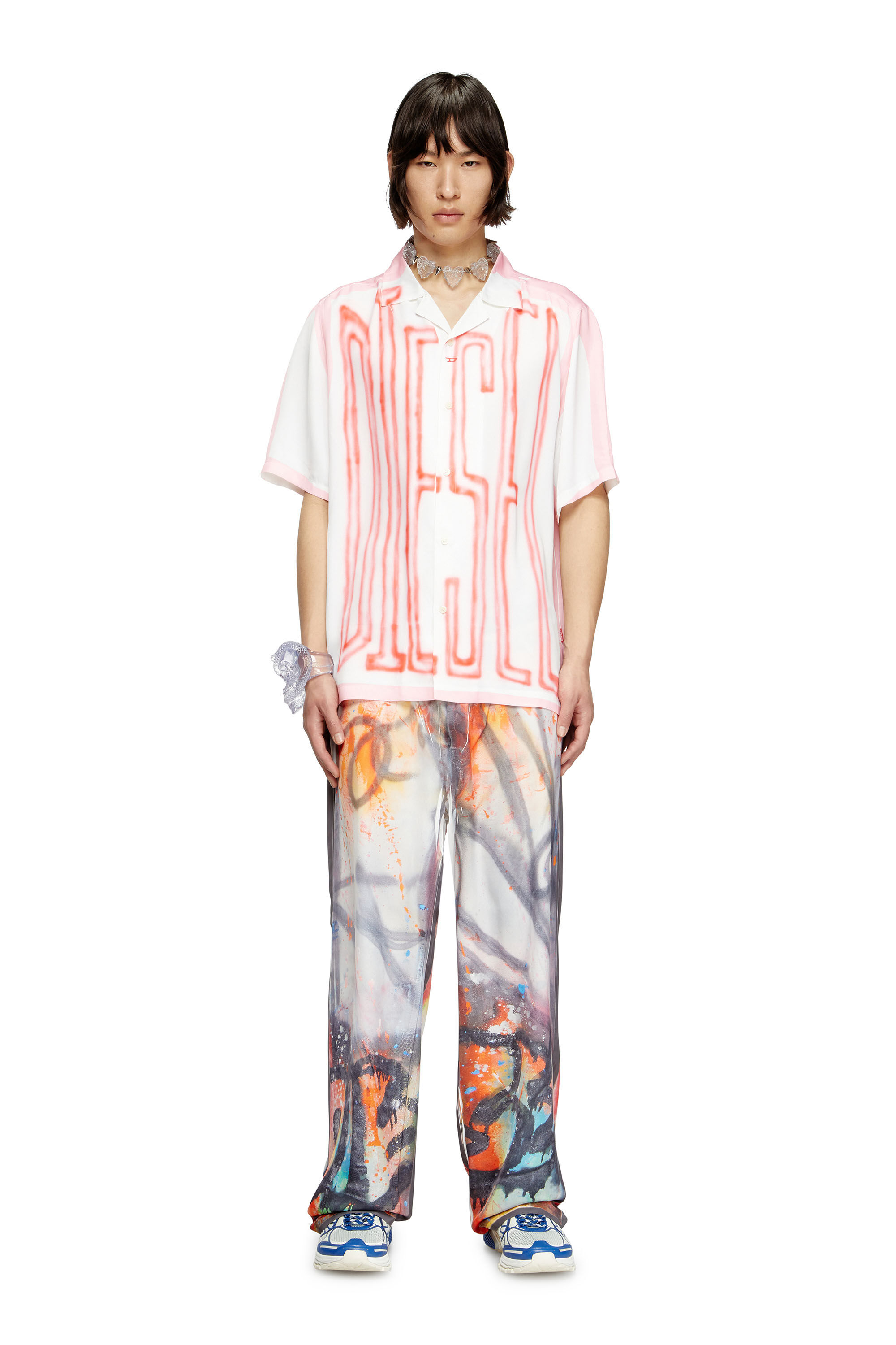 Diesel - C-PAROSHORT-GRAFFITI-FRA, Unisex Bowling-Hemd aus Satin mit Graffiti-Logo in Rosa/Weiss - 1