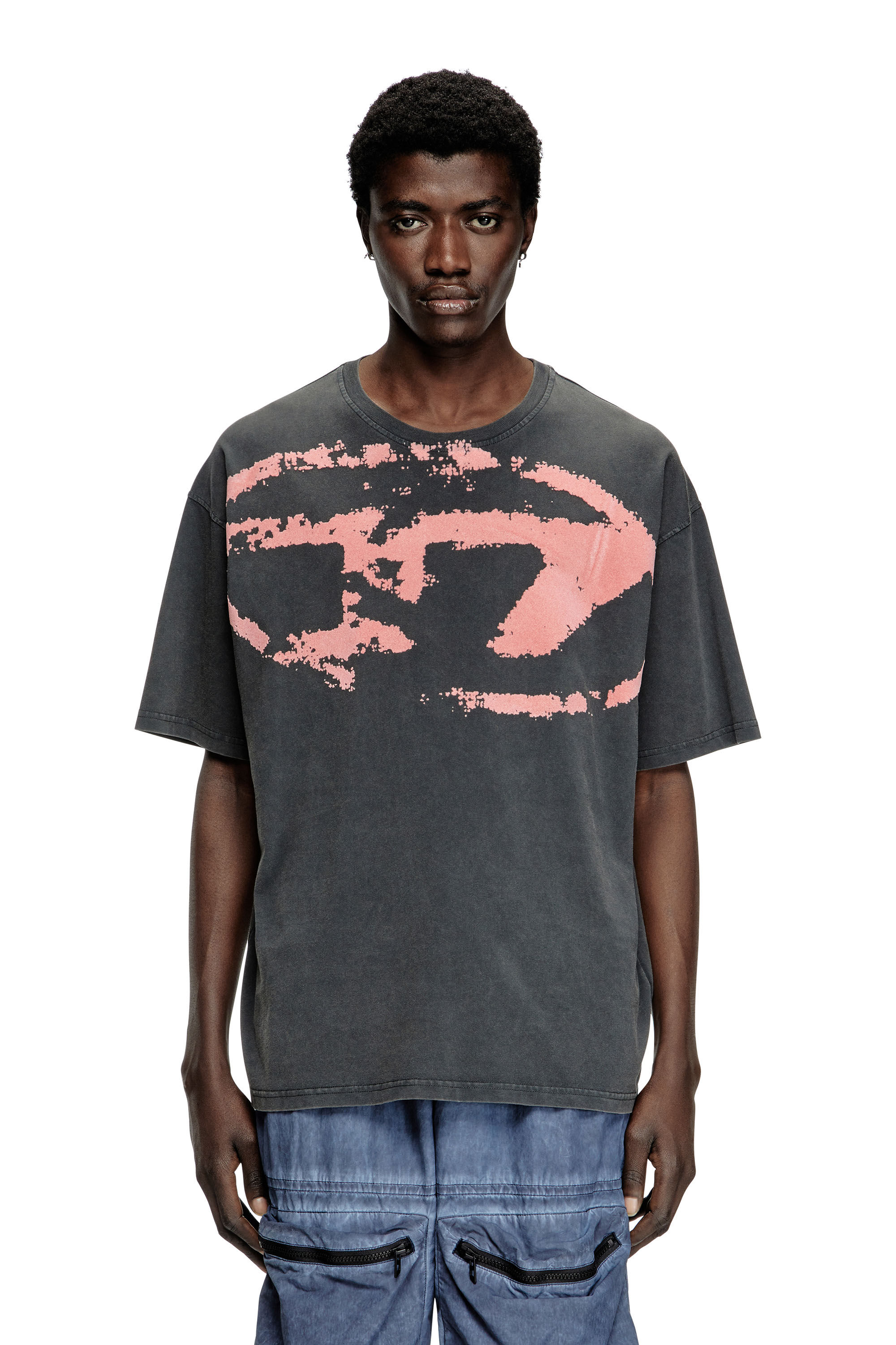 Diesel - T-BOXT-R21, Herren T-Shirt in Acid-Waschung mit beflocktem Oval D-Logo in Schwarz - 3