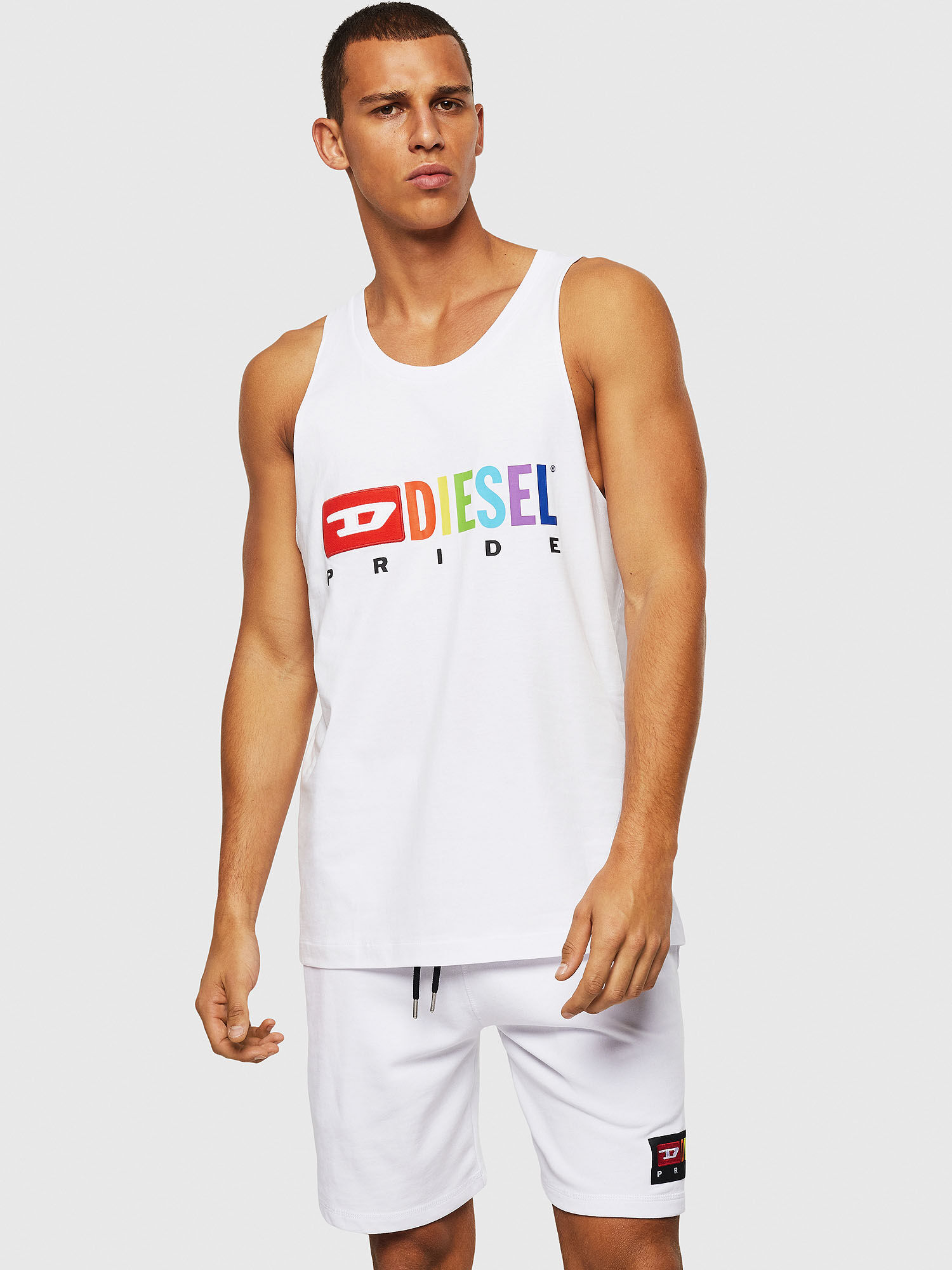 Diesel tank top clearance