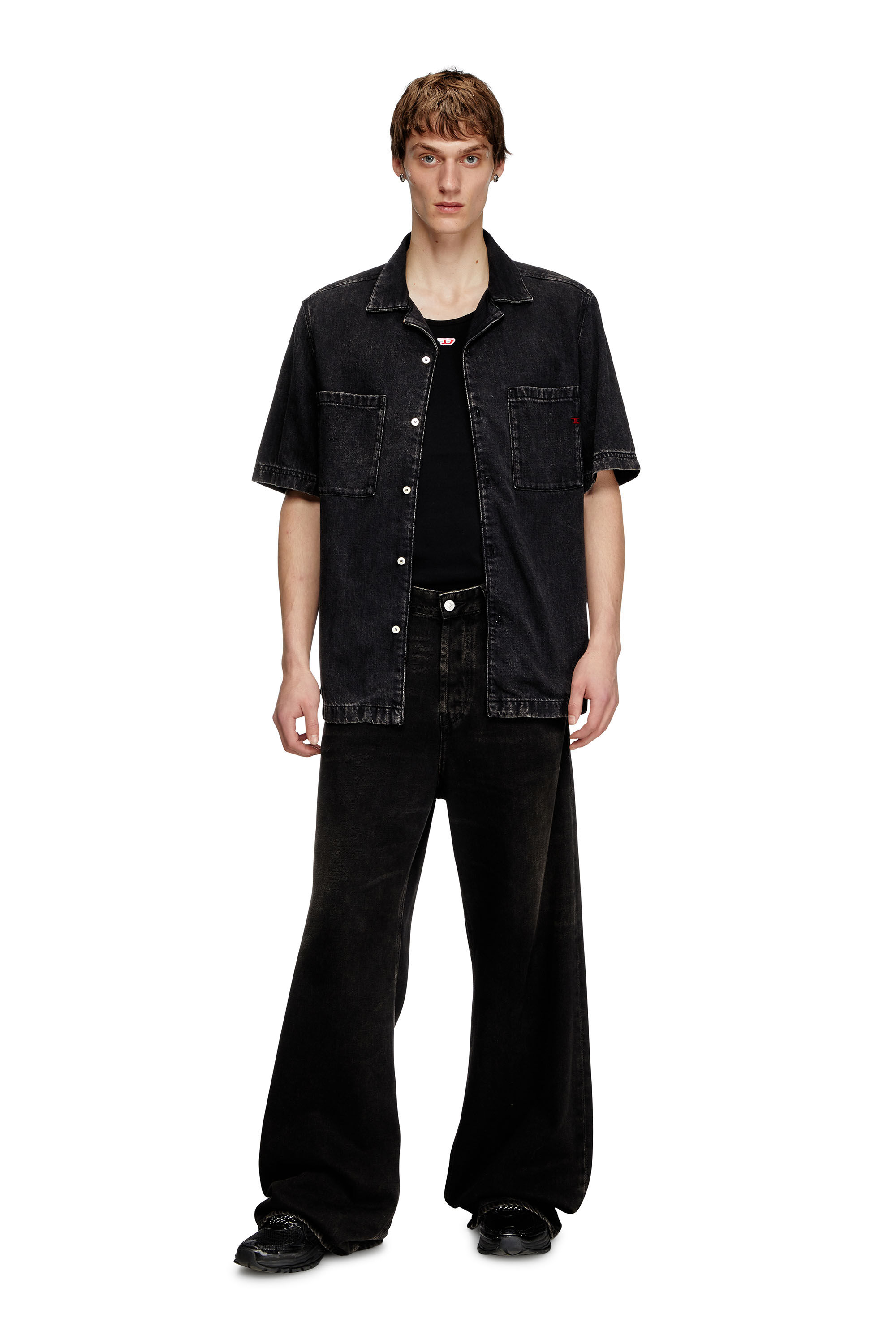 Diesel - D-PAROSHORT, Herren Bowling-Shirt aus Tencel-Denim in Schwarz - 1