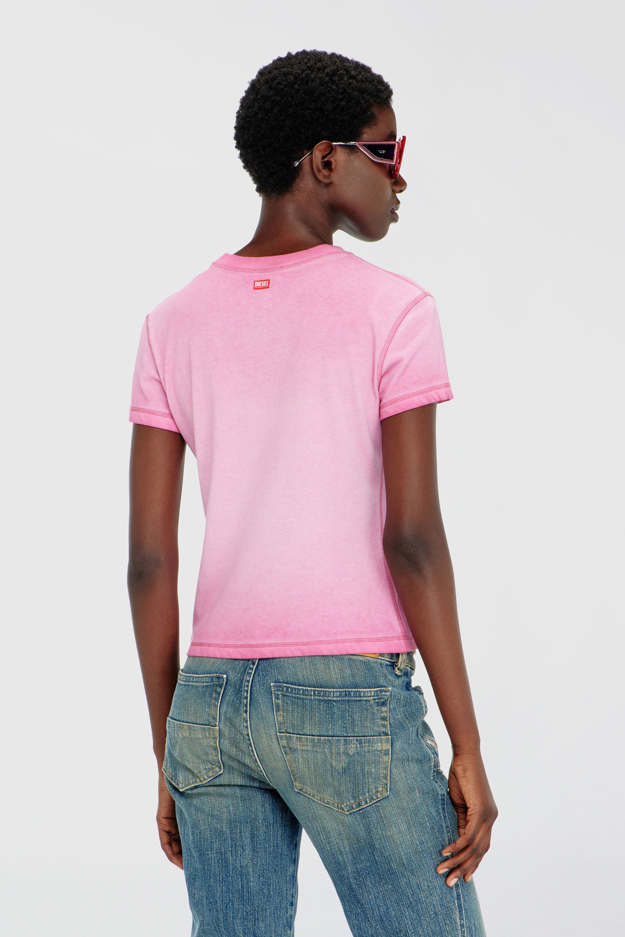 Diesel - T-ILA-AA7, Damen Slim T-shirt mit d&eacute;vor&eacute; Phoenix in Fuchsie - 4