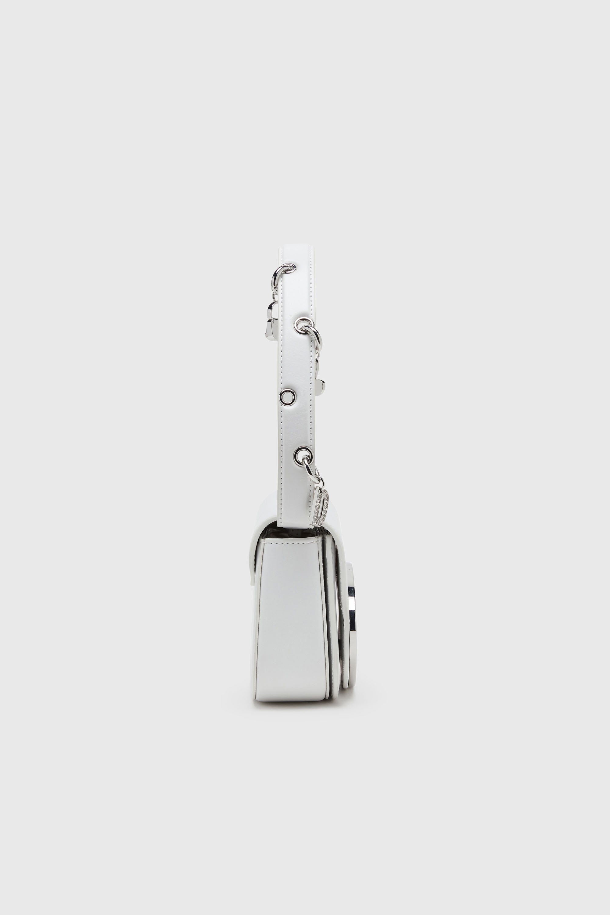Diesel - 1DR, Damen 1DR - Ikonische Schultertasche aus Leder mit Henkel-Charms in Wei&szlig; - 4