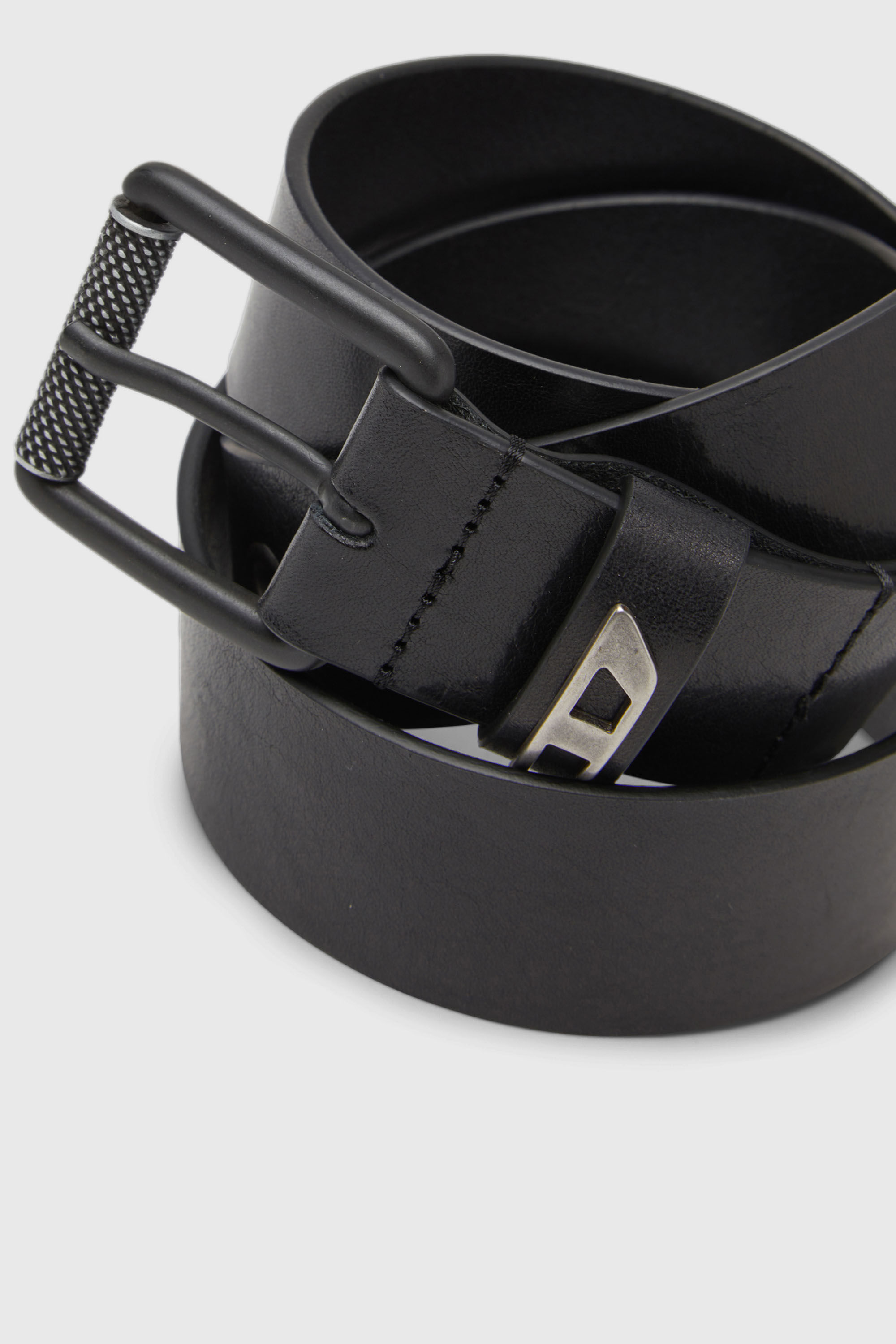Diesel - B-DAVE II, Herren 3.5cm G&uuml;rtel aus gl&auml;nzendem Leder mit Logo-Schlaufe in Schwarz - 3