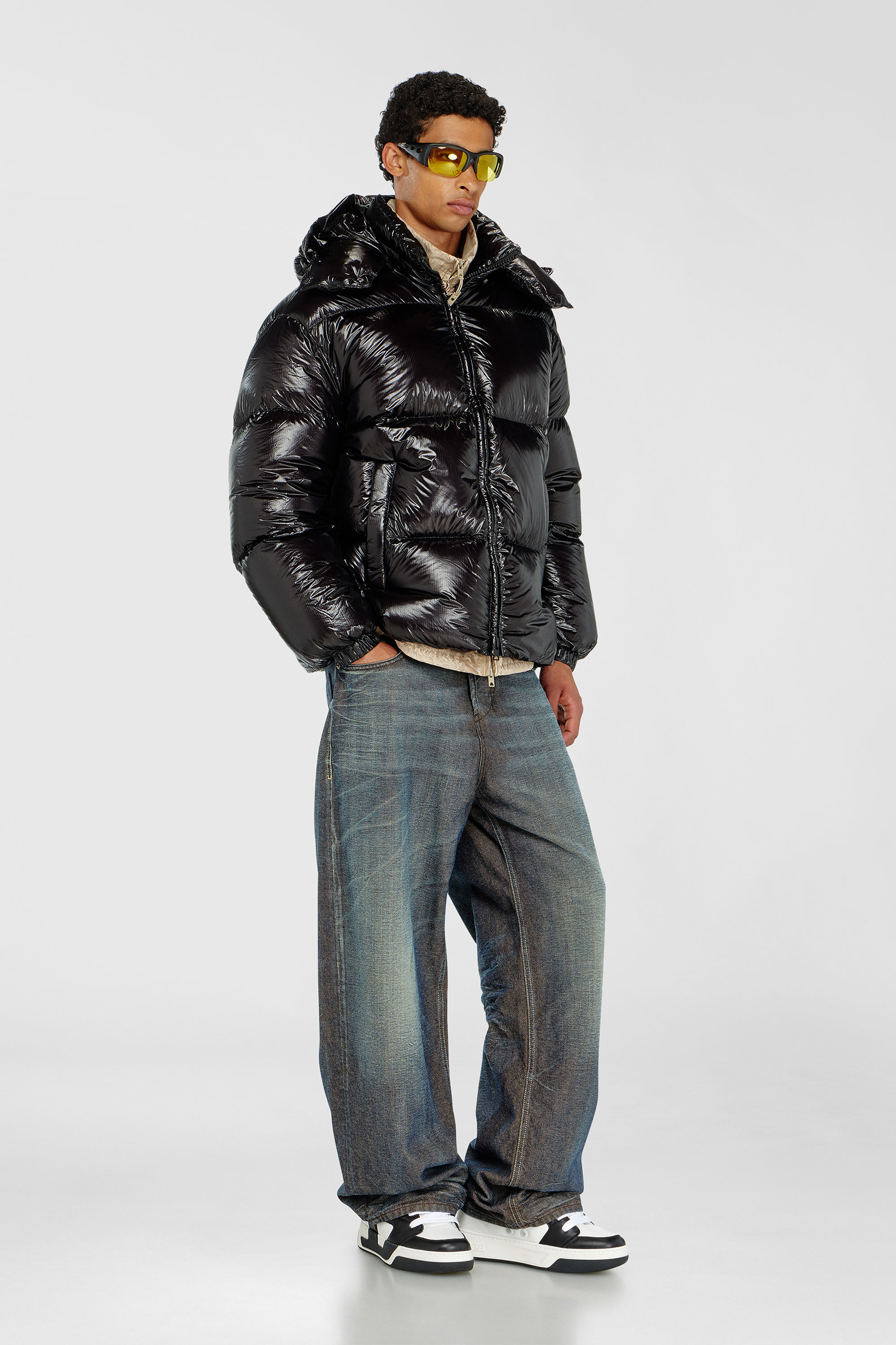 Diesel - W-ROLFYS-WRD-BKCP, Herren Daunen-Steppjacke mit abnehmbarer Kapuze in Schwarz - 1