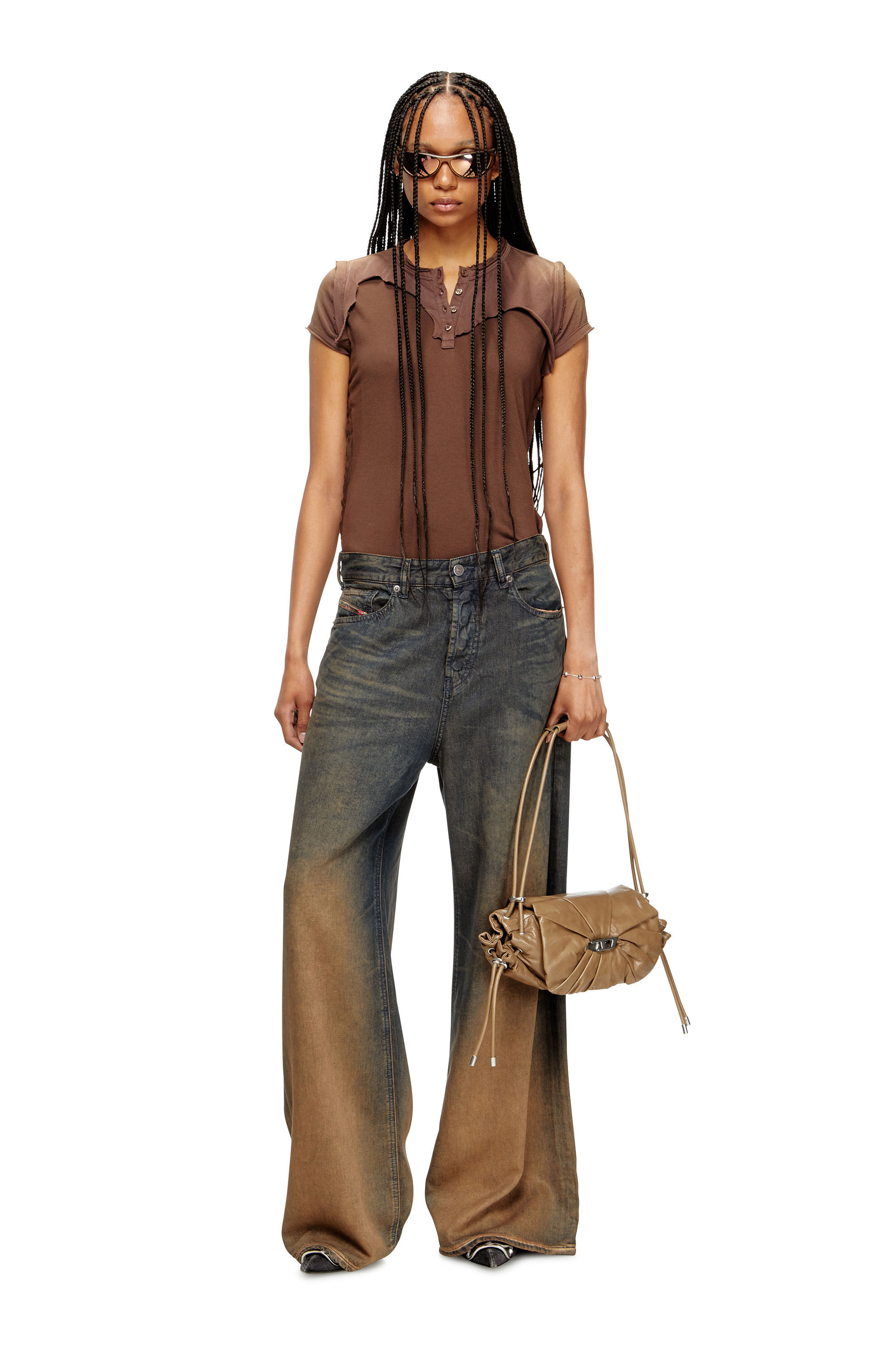 Diesel - T-UNRAWY, Damen Henley-T-Shirt mit Peel-Off-Effekt in Braun - 1