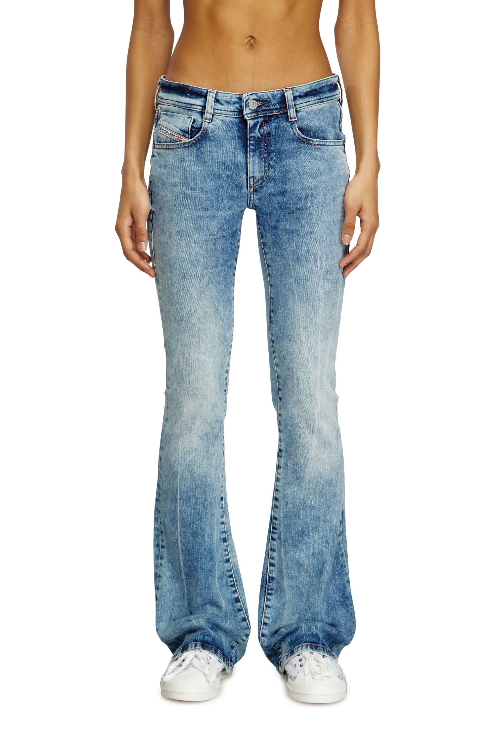 Diesel - Damen Bootcut Jeans 1969 D-Ebbey 0BMBM, Hellblau - 3