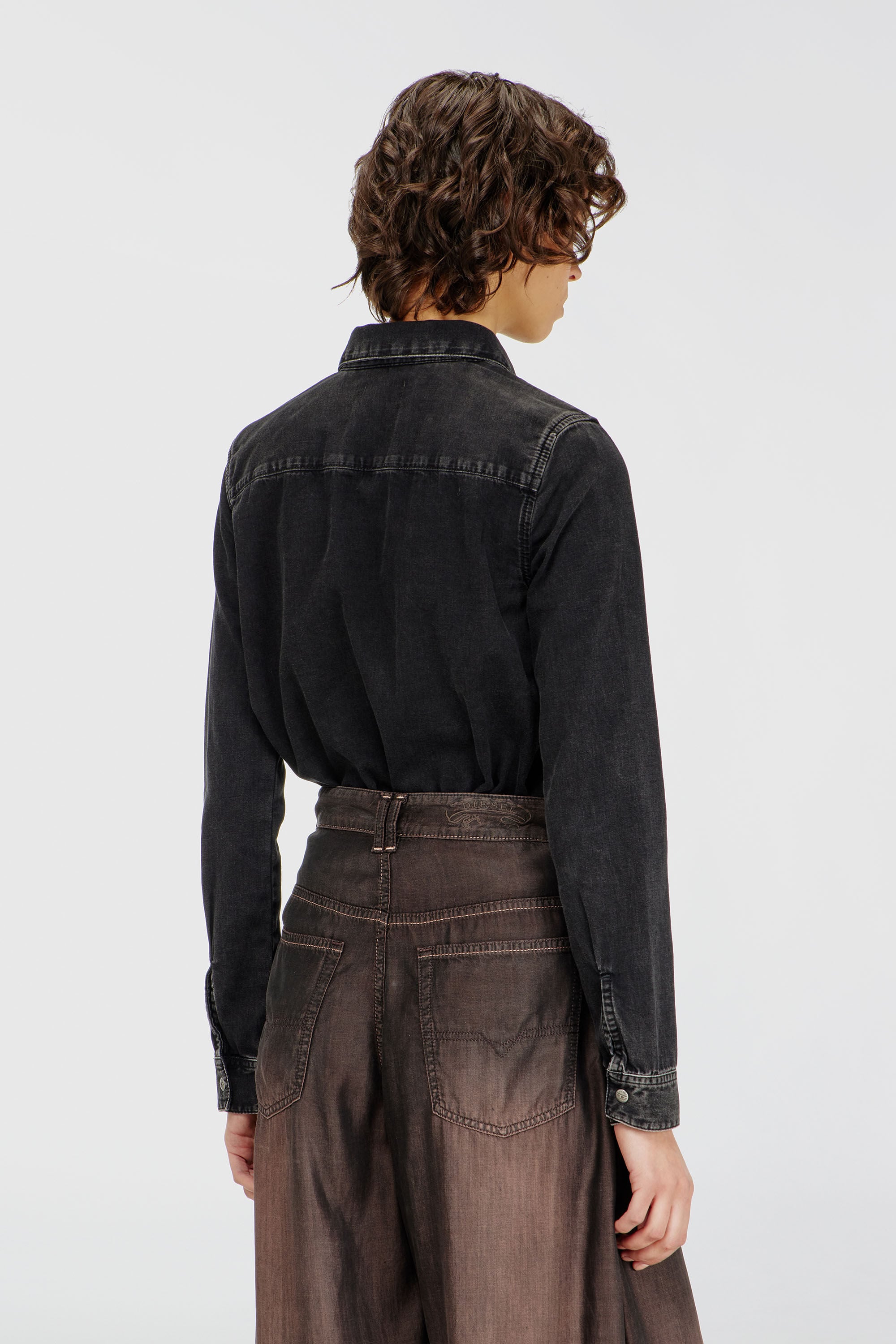Diesel - DE-EAZY, Damen Jeanshemd mit kontrastierenden N&auml;hten in Schwarz - 4