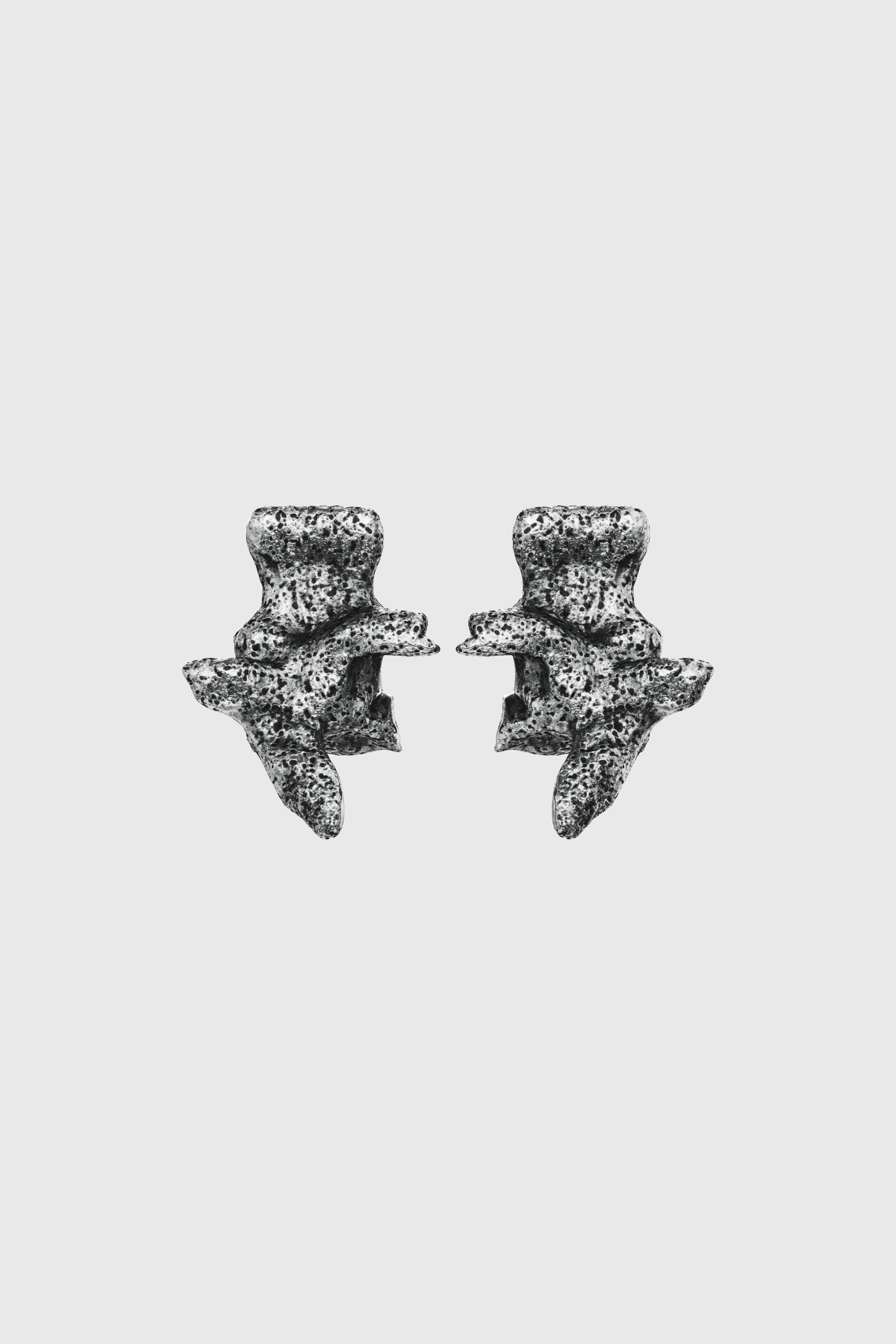 Diesel - DX1710040 JEWELLERY, Unisex Ohrstecker in silberfarben mit Nieten in Dunkelgrau - 2