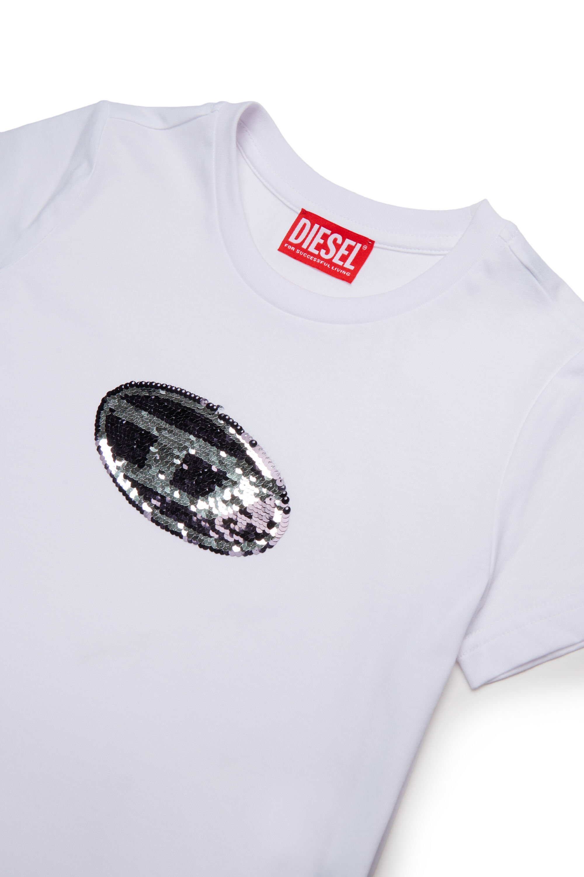 TSEQUINSG, Weiß