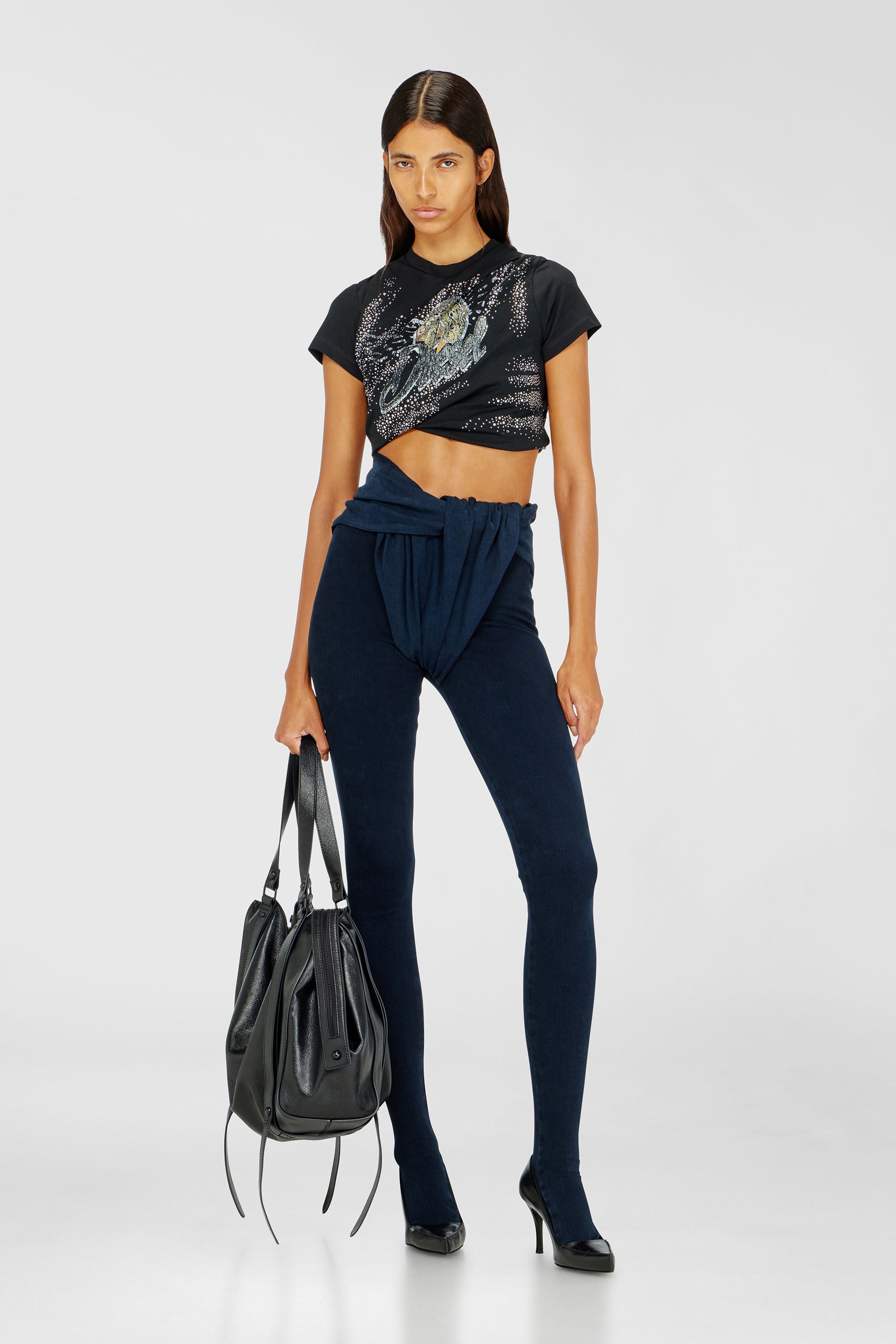 Diesel - T-WINCY, Damen Gerafftes T-Shirt aus doppellagigem Jersey in Schwarz - 1