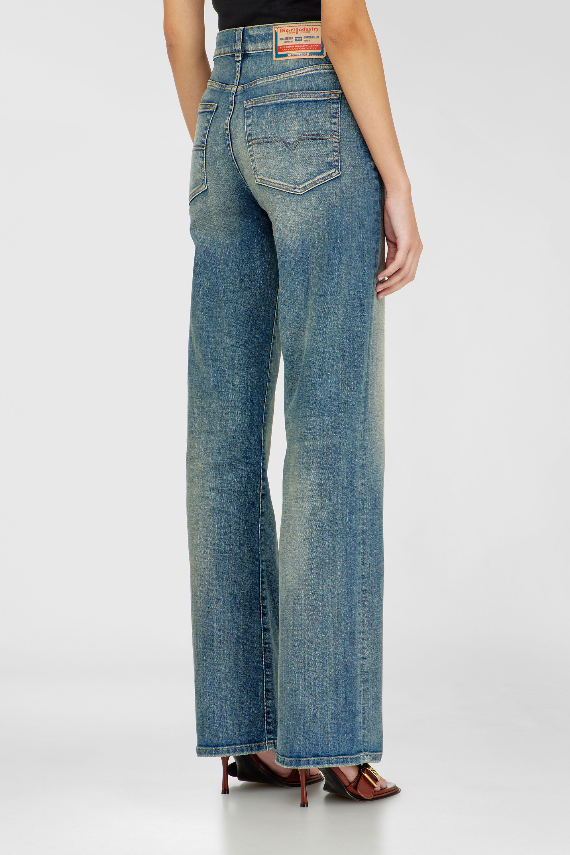Diesel - Damen Regular Jeans 1971 D-Sent 09N32, Mittelblau - 5