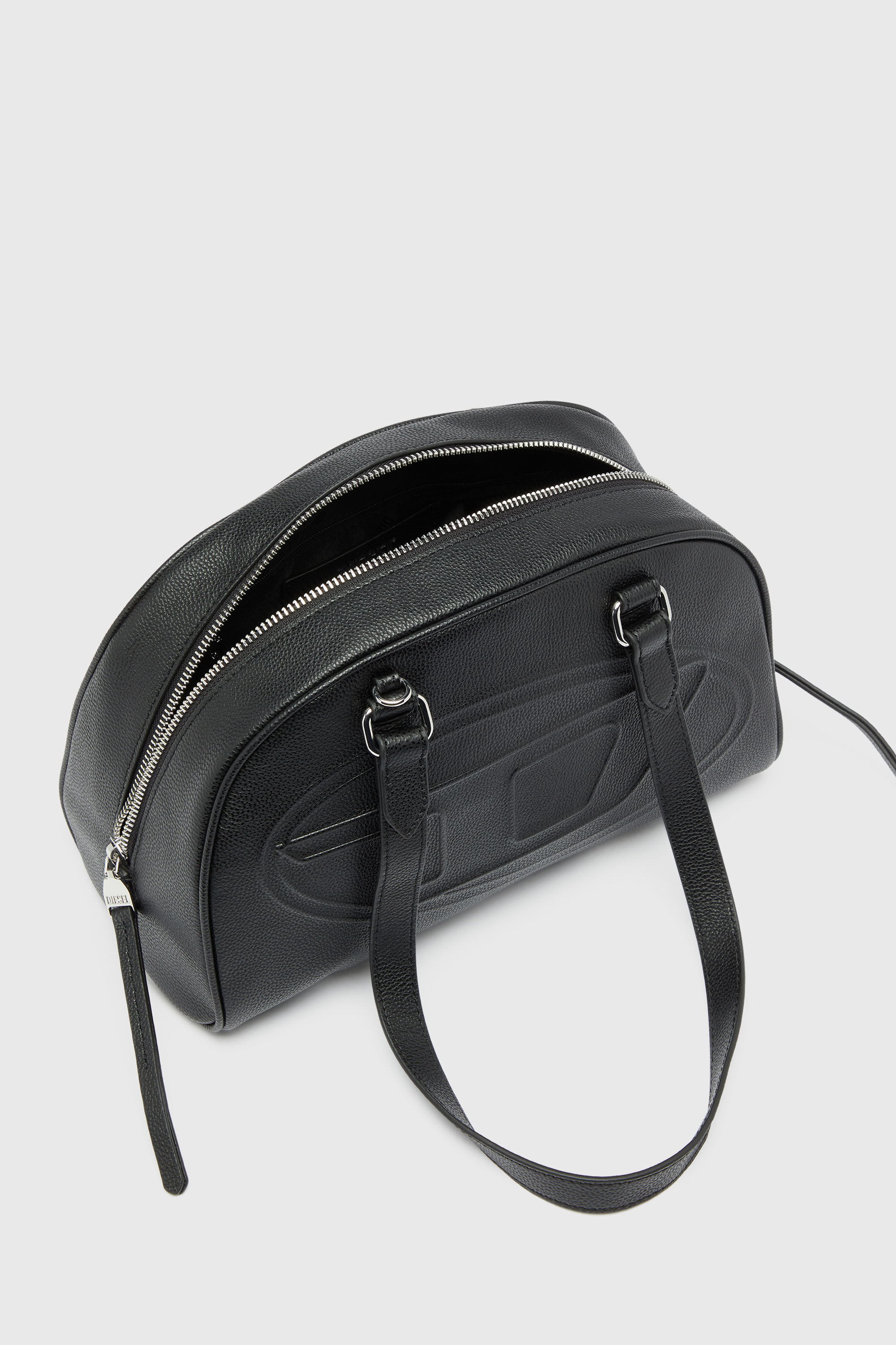 Diesel - 1DR DOME SHOULDER, Unisex 1DR Dome - Boston Bag aus Leder mit gepr&auml;gtem Logo in Schwarz - 4
