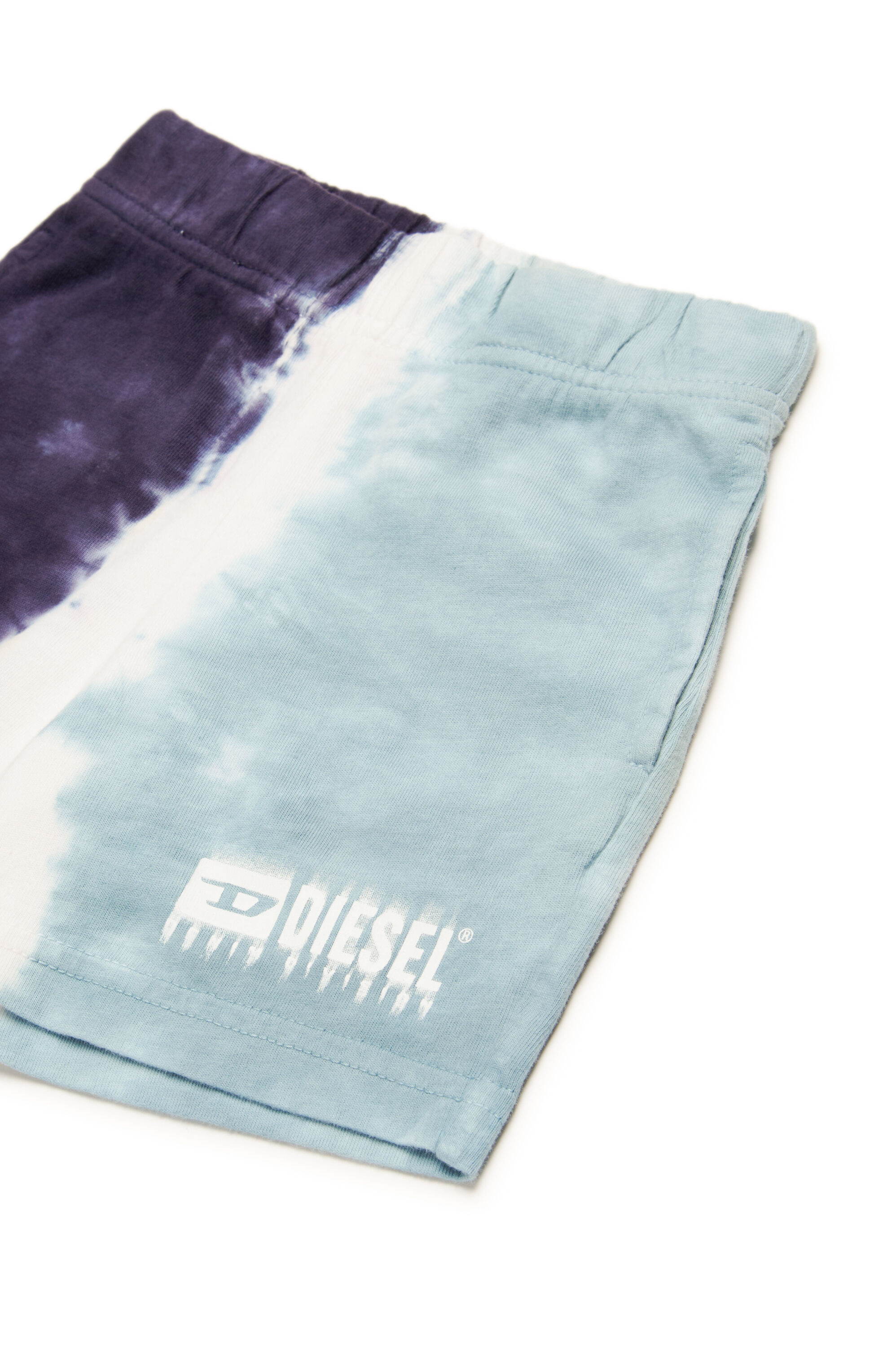 Diesel - PKITEB, Herren Tauchgefärbte Sweatshorts mit Dégradé-Logo in Blau - 3