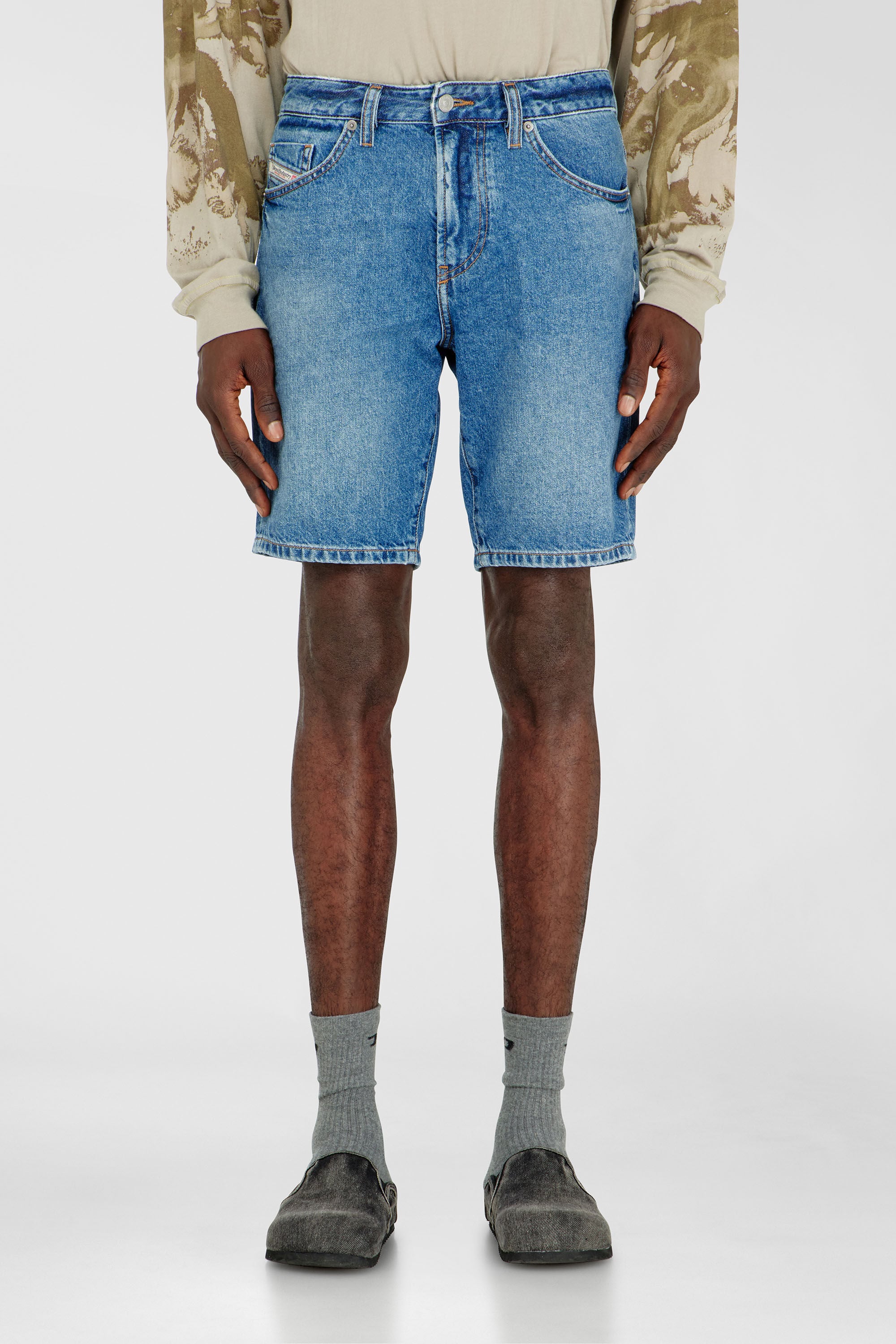 Diesel - D-FIN, Herren Schmale Shorts aus Clean-Wash-Denim in Blau - 3