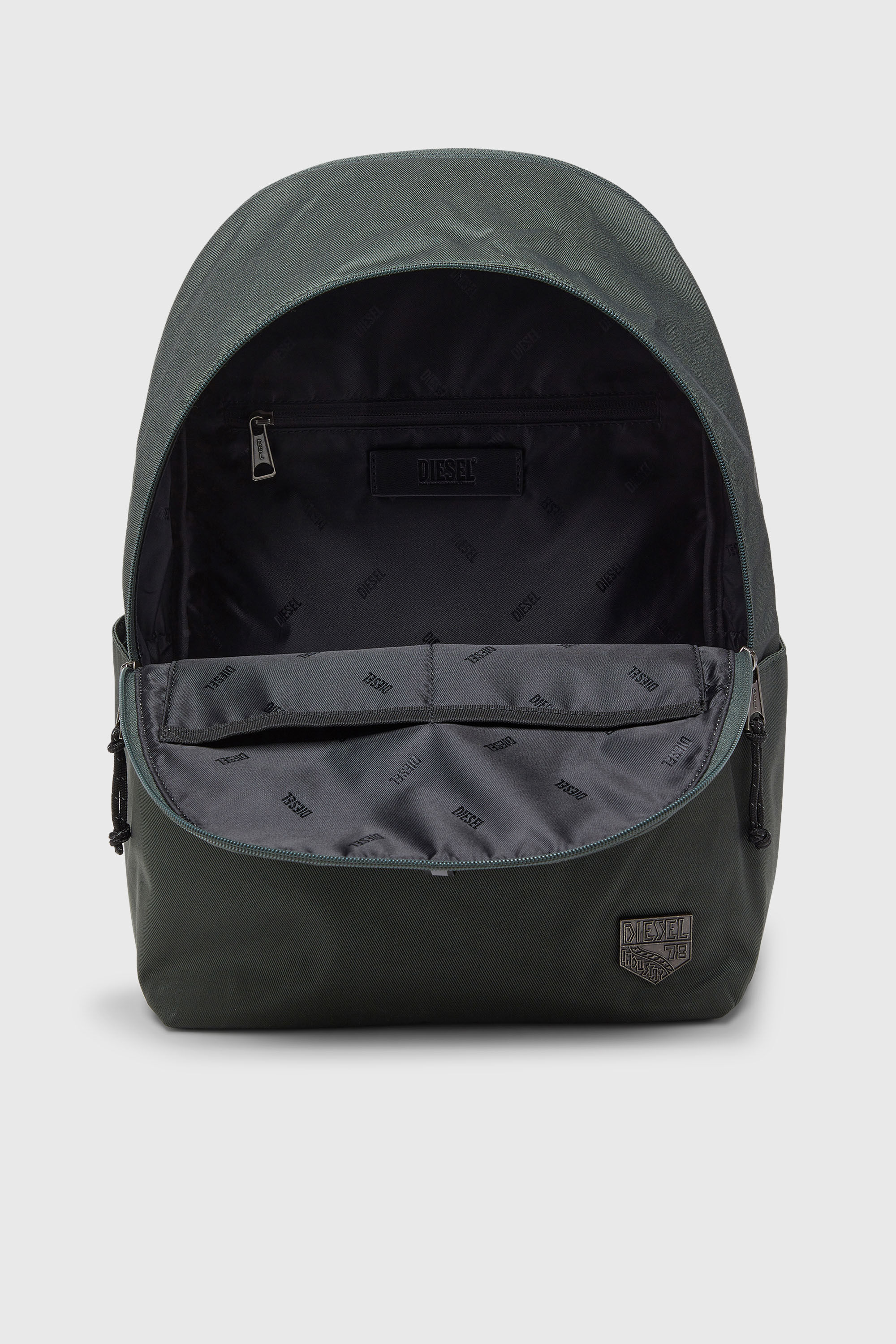 Diesel - D-PACK BACKPACK X, Unisex D-Pack - Nylon-Rucksack mit Emblem-Logo in Dunkelgr&uuml;n - 3