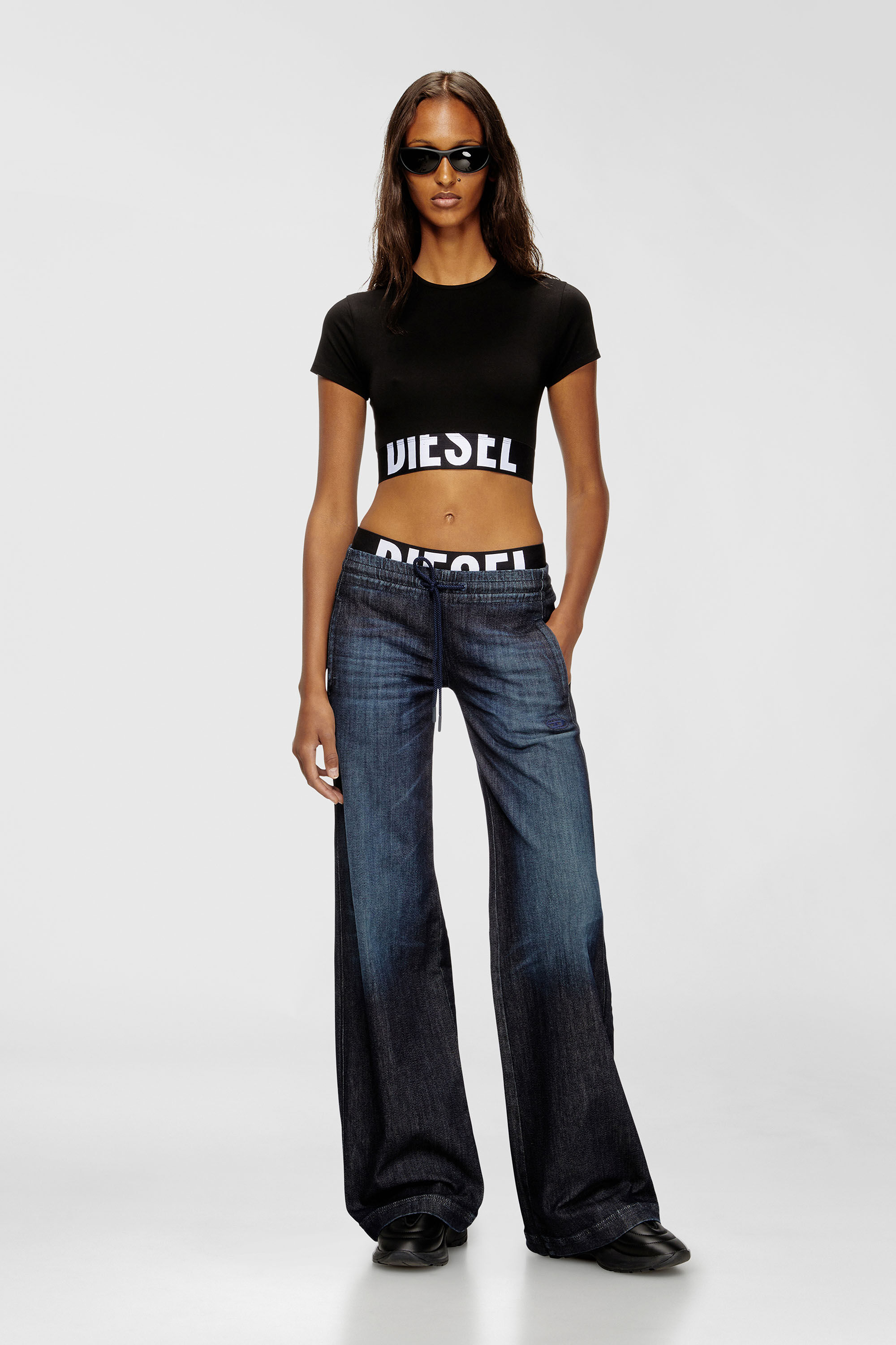 Diesel - UFTEE-SPORT-CROPPED-T-SHIRT, Damen Sportliches verk&uuml;rztes Top mit Logo-Band in Schwarz - 6